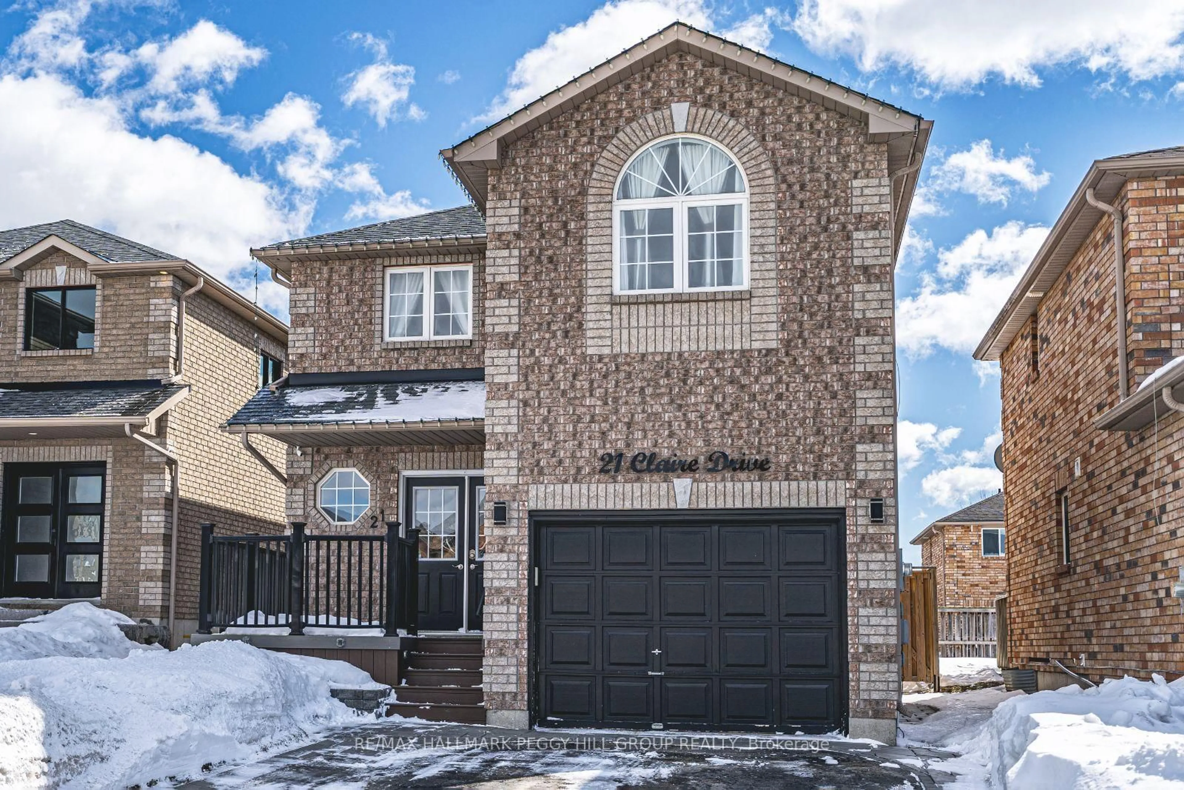 Home with brick exterior material, street for 21 Claire Dr, Barrie Ontario L4N 5Y1