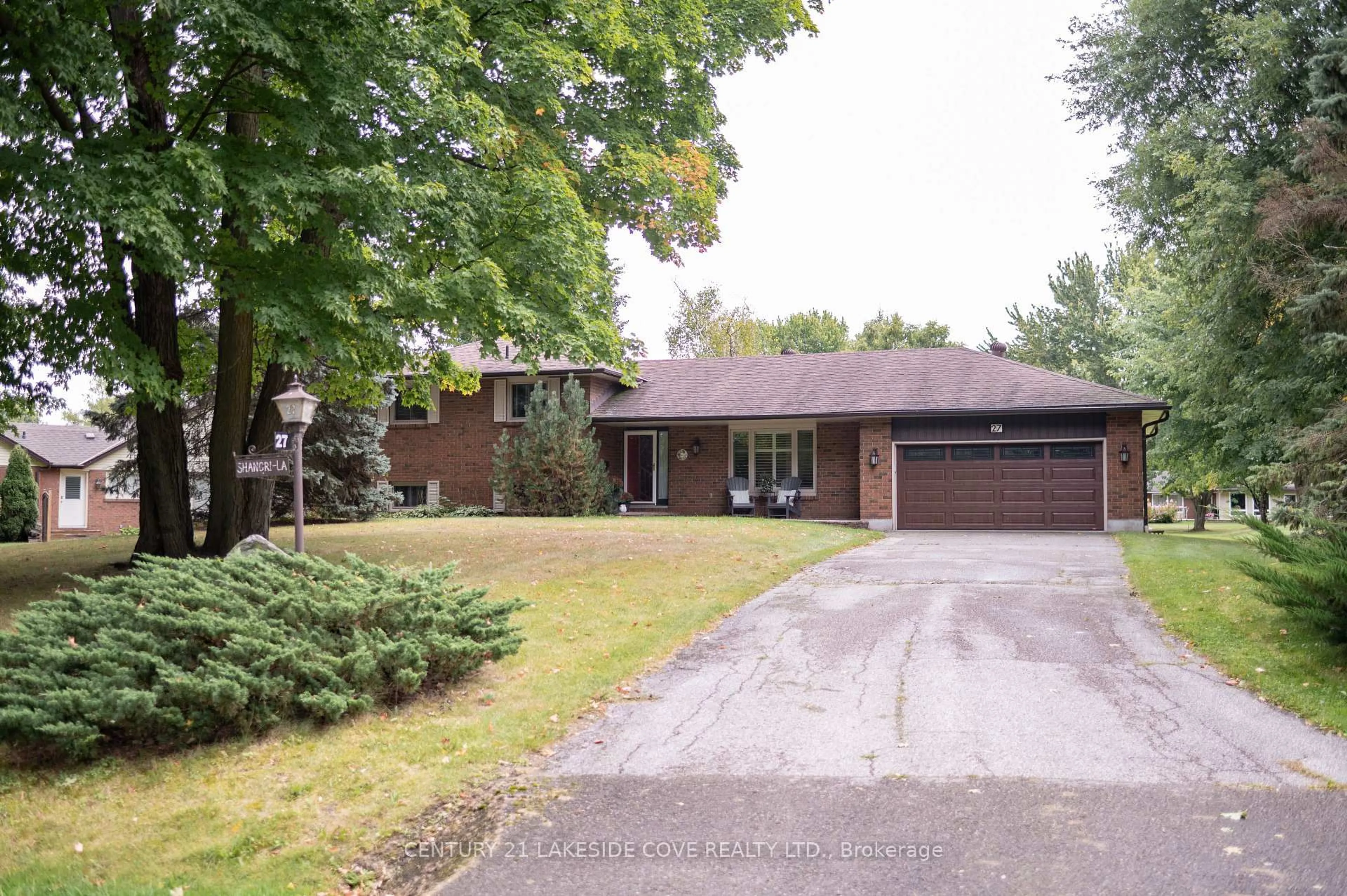 Home with brick exterior material, street for 27 Thicketwood Pl, Ramara Ontario L0K 1B0