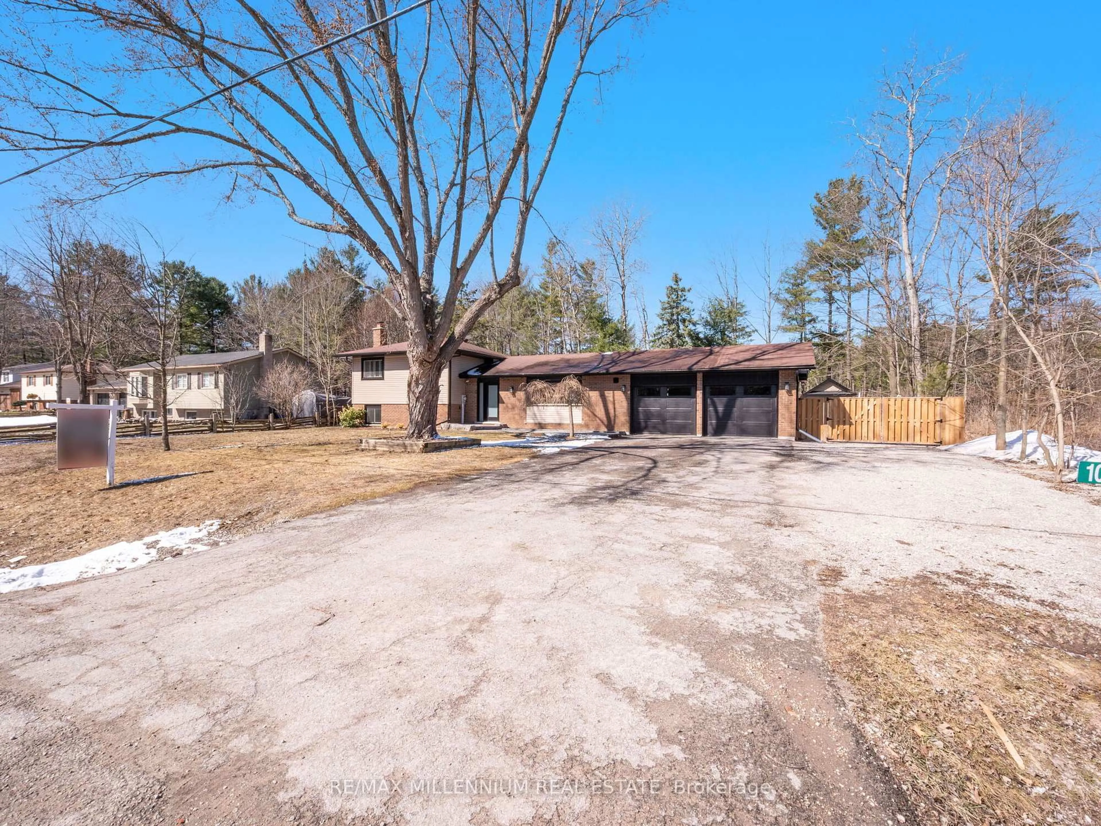 A pic from outside/outdoor area/front of a property/back of a property/a pic from drone, street for 1030 Sunnidale Rd, Springwater Ontario L9X 0R9