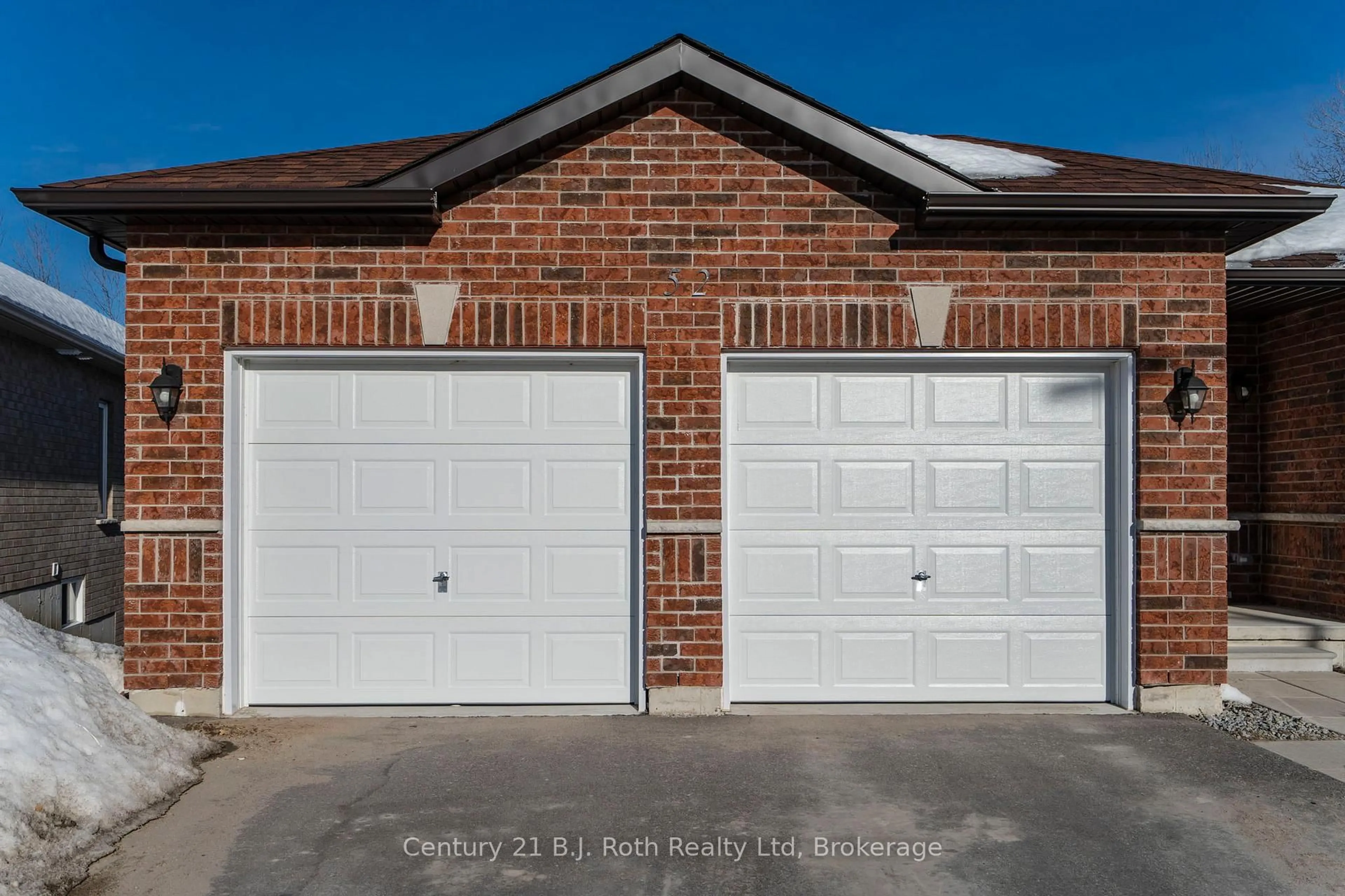 Home with brick exterior material, street for 52 Hunter Ave, Tay Ontario L0K 2A0