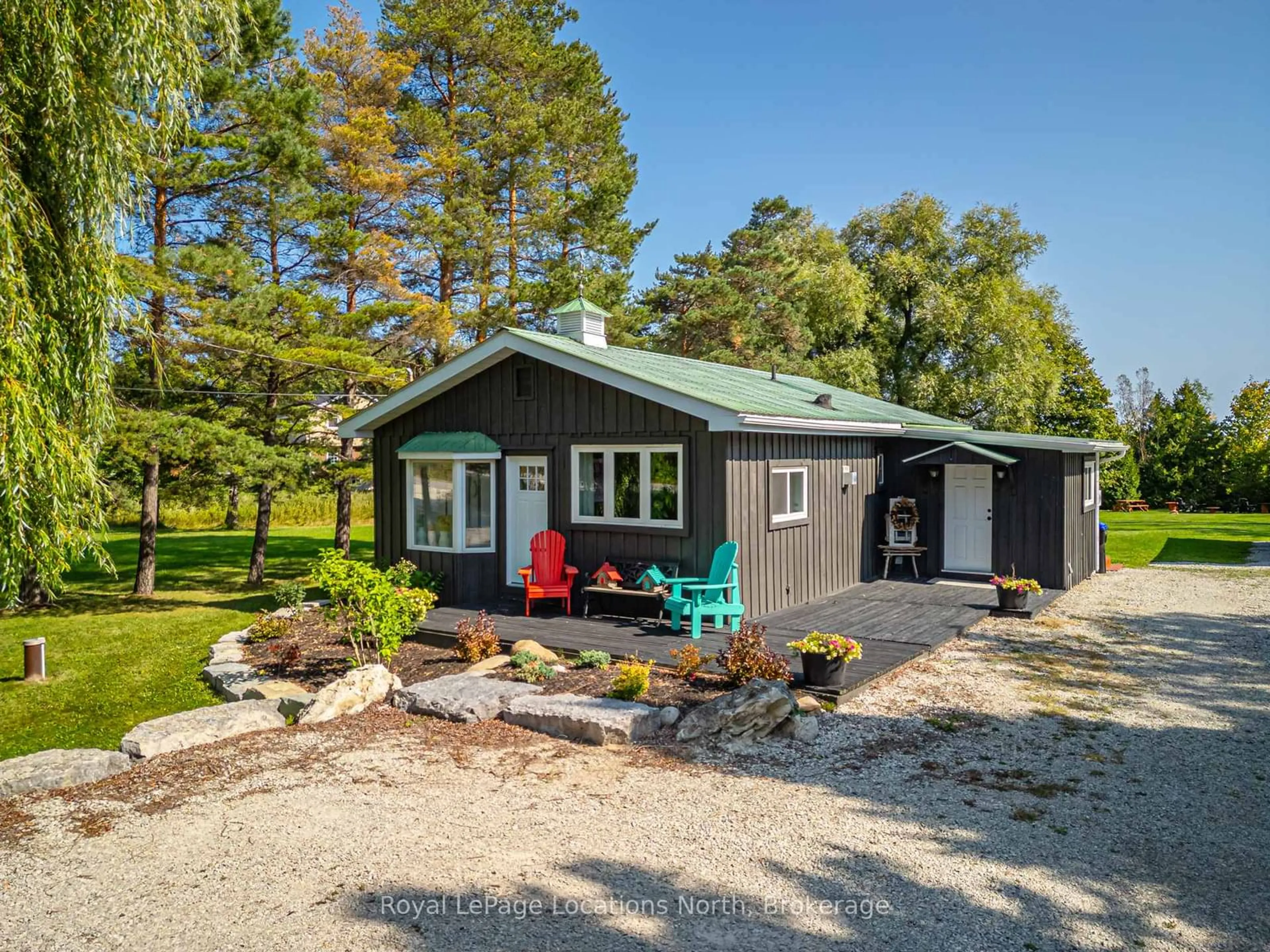 Home with vinyl exterior material, street for 795857 Grey Road 19 N/A, Collingwood Ontario L9Y 3Y9