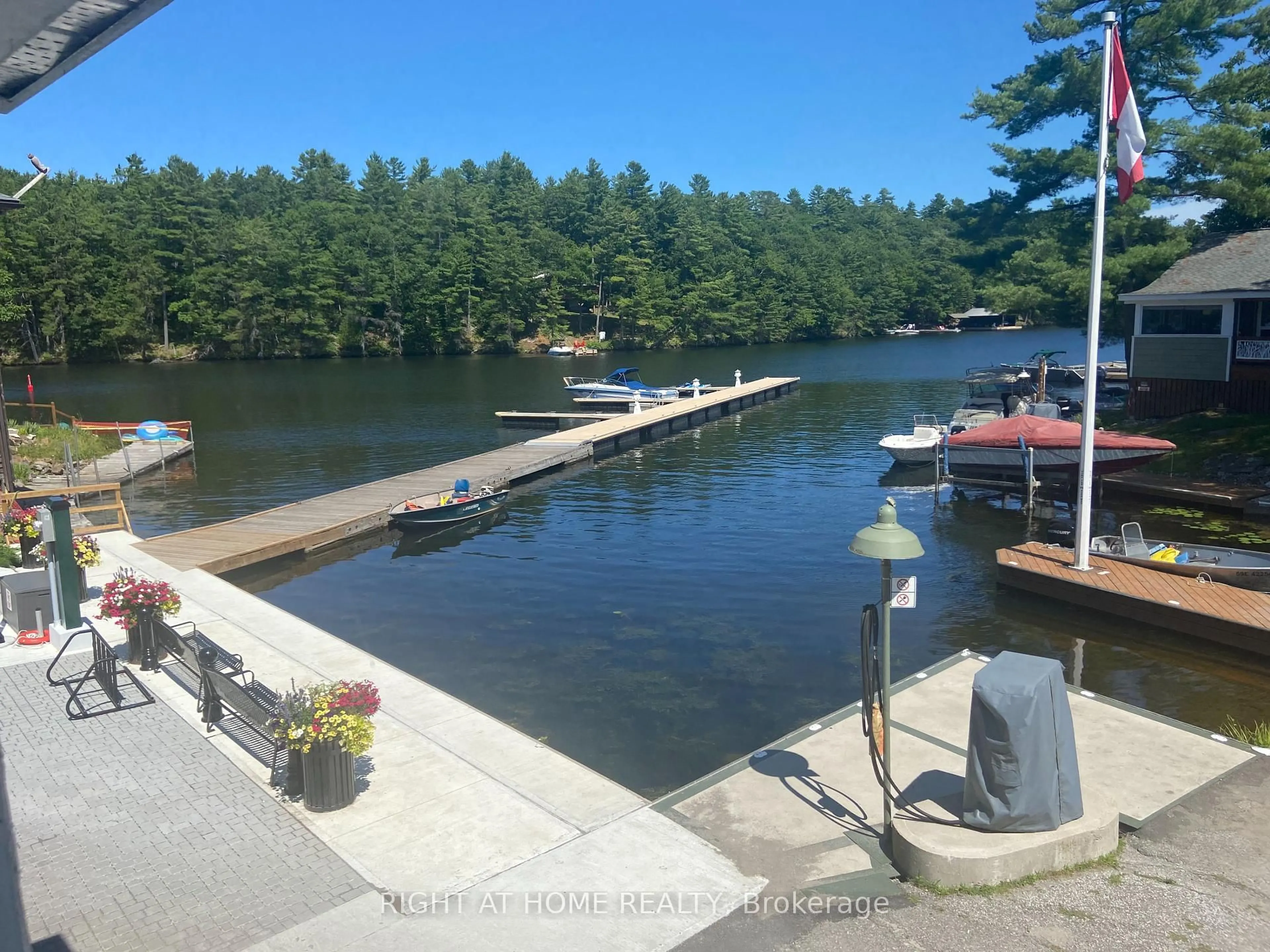 Patio, water/lake/river/ocean view for 1725 Earl Haid Ave, Severn Ontario L0K 1E0