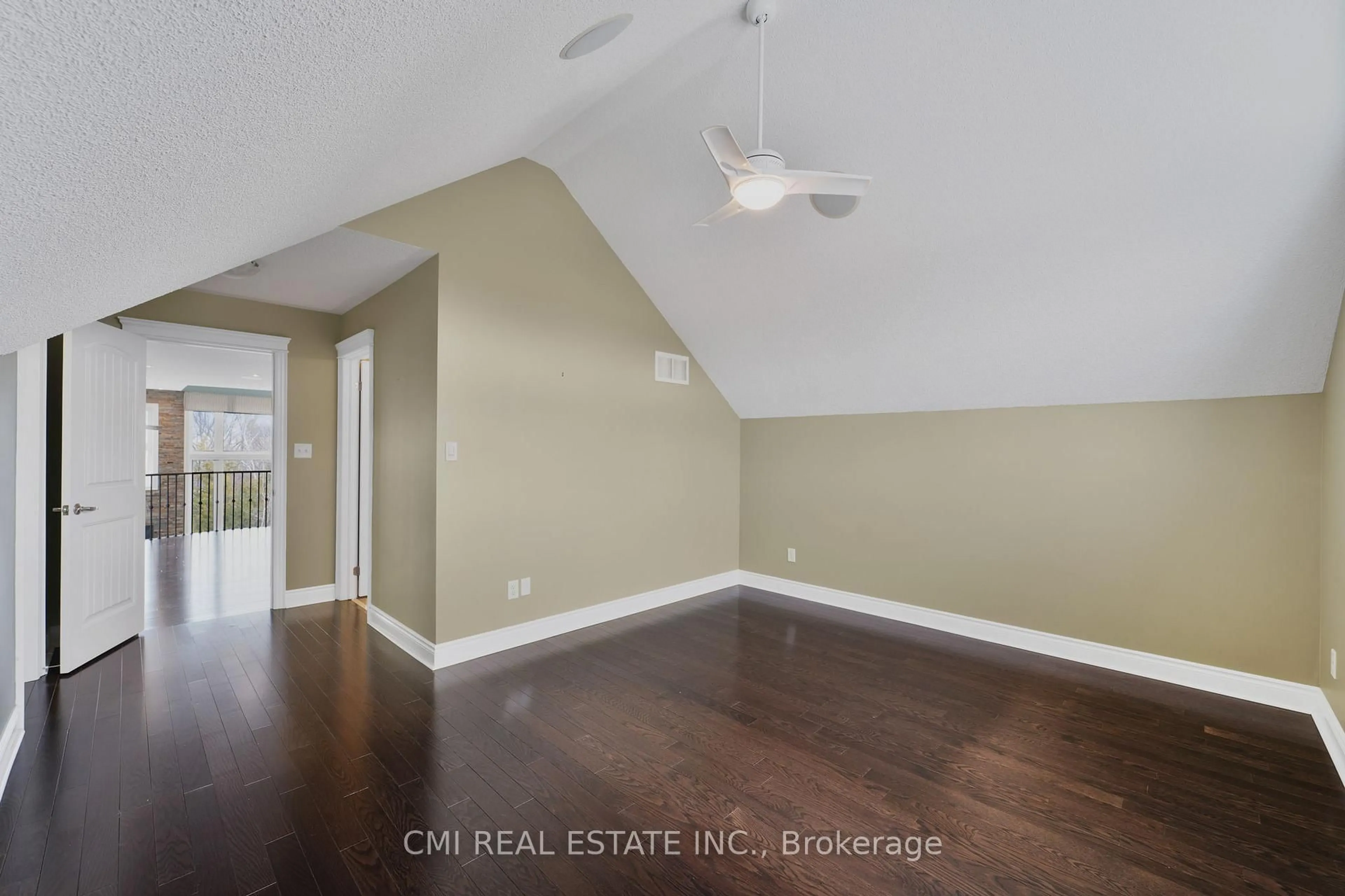 A pic of a room for 77 Waterview Rd, Wasaga Beach Ontario L9Z 0E9