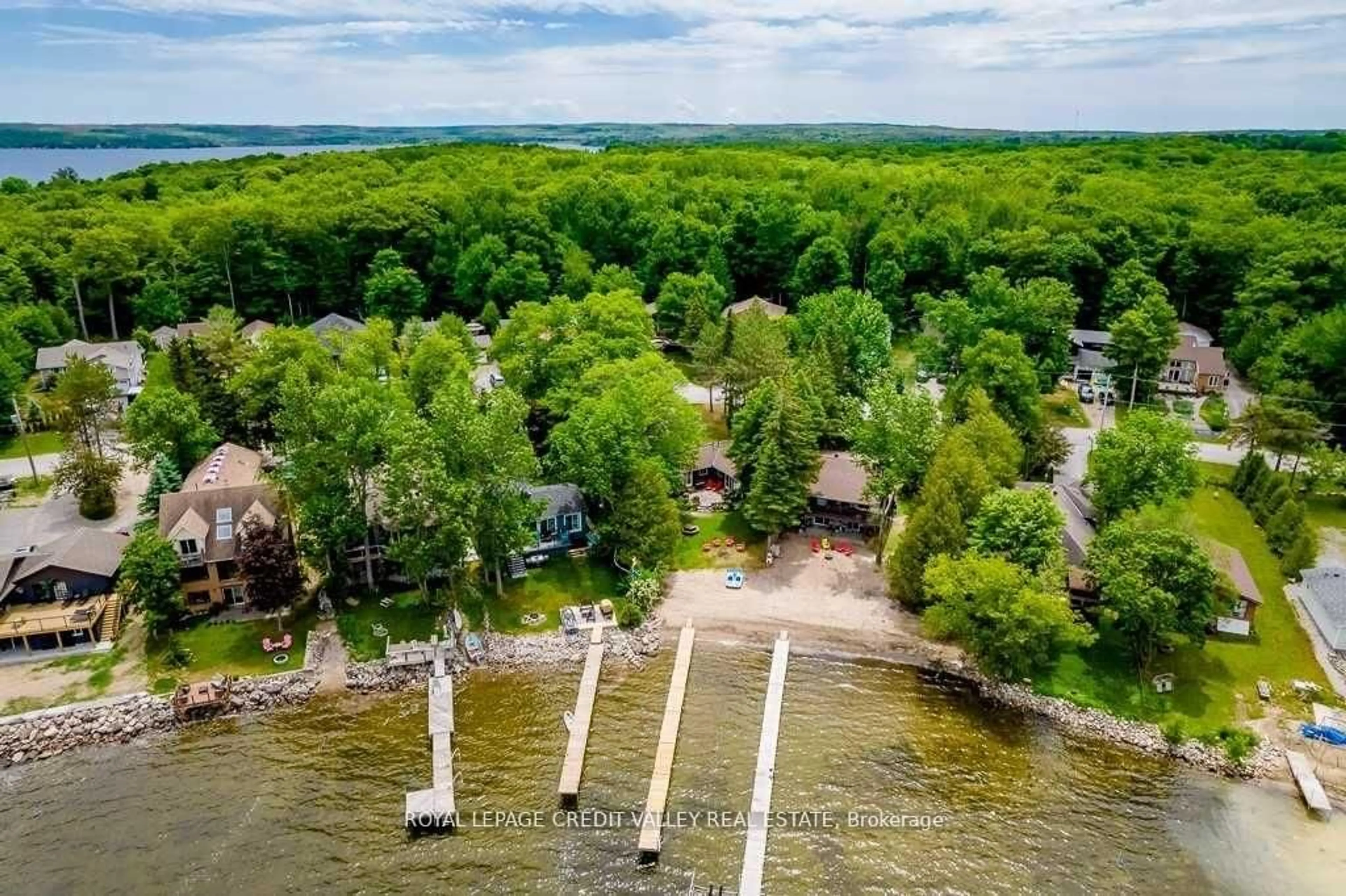 A pic from outside/outdoor area/front of a property/back of a property/a pic from drone, water/lake/river/ocean view for 230 Robins Point Rd, Tay Ontario L0K 2A0