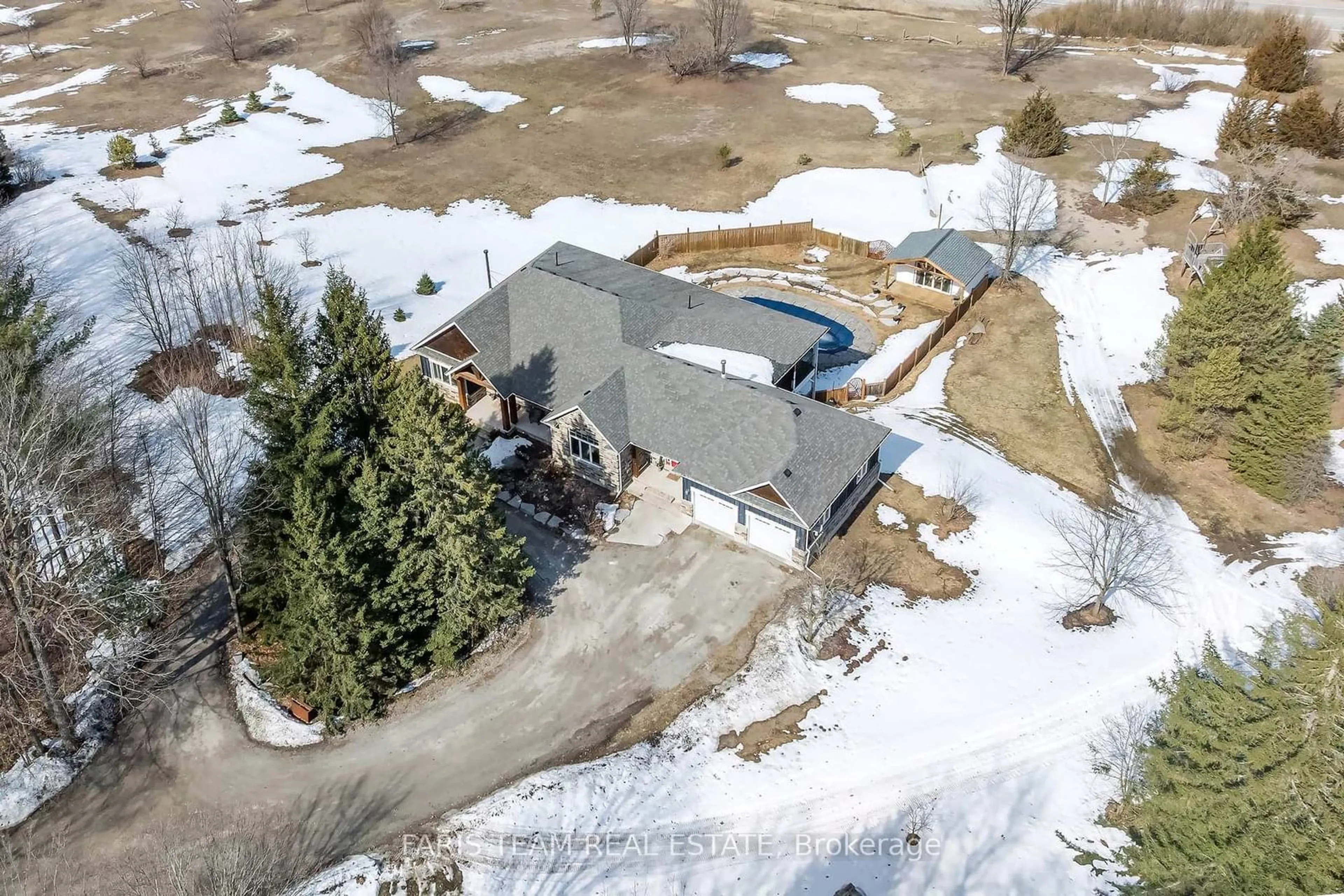 A pic from outside/outdoor area/front of a property/back of a property/a pic from drone, street for 1933 Vespra Valley Rd, Springwater Ontario L0L 1Y2