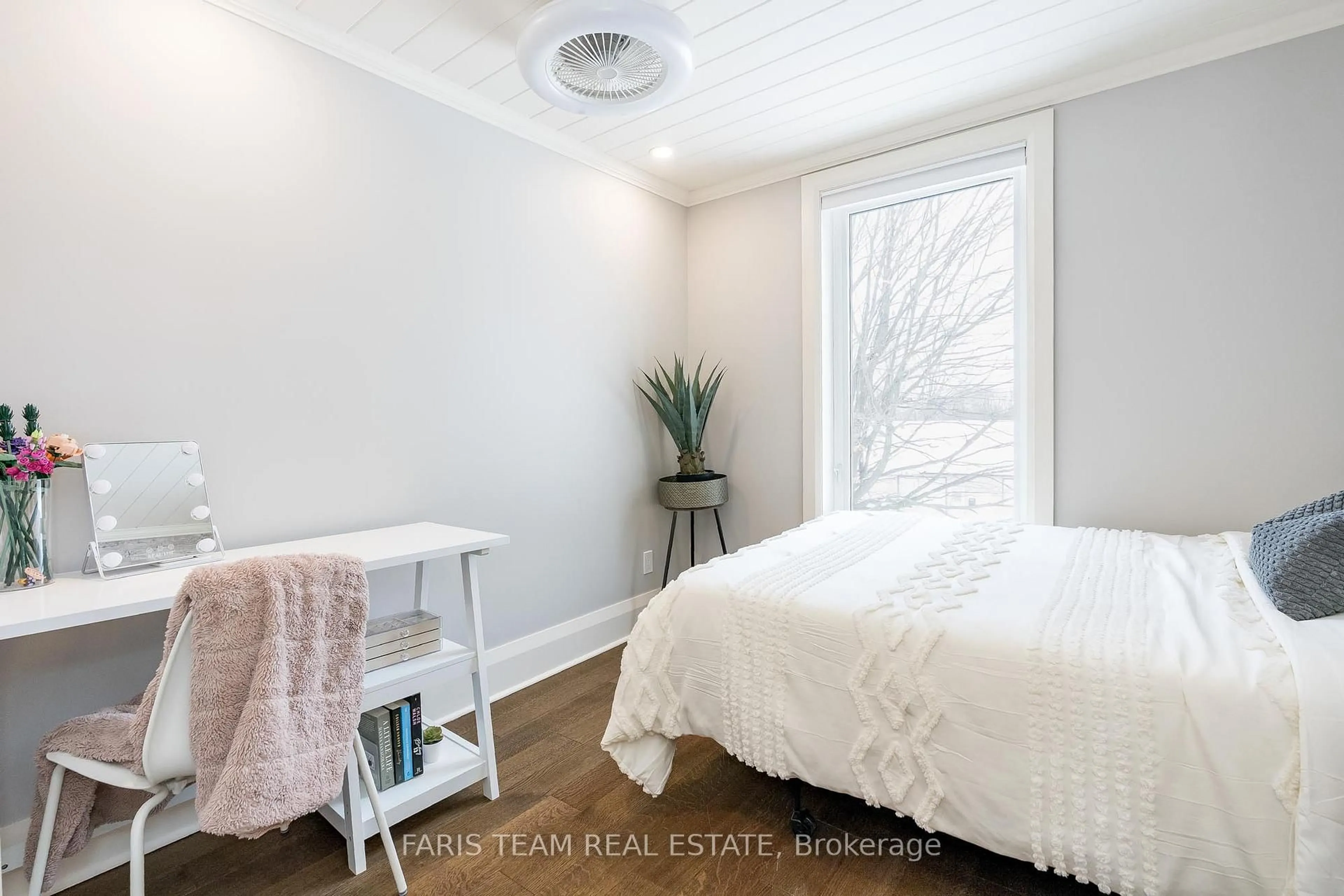 Bedroom with bed, wood/laminate floor for 7964 Highway 93 N/A, Tiny Ontario L0K 2E1