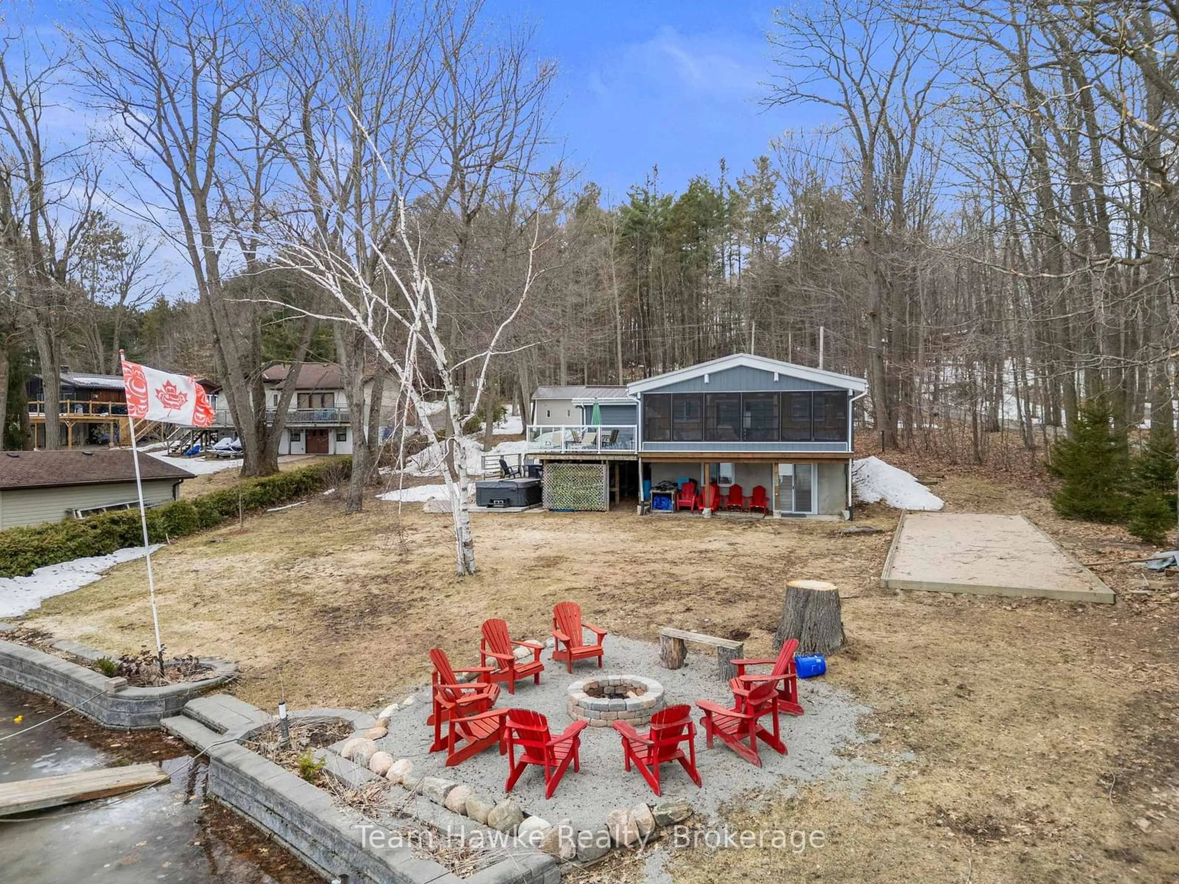 A pic from outside/outdoor area/front of a property/back of a property/a pic from drone, water/lake/river/ocean view for 23 Timcourt Dr, Tiny Ontario L9M 0B9