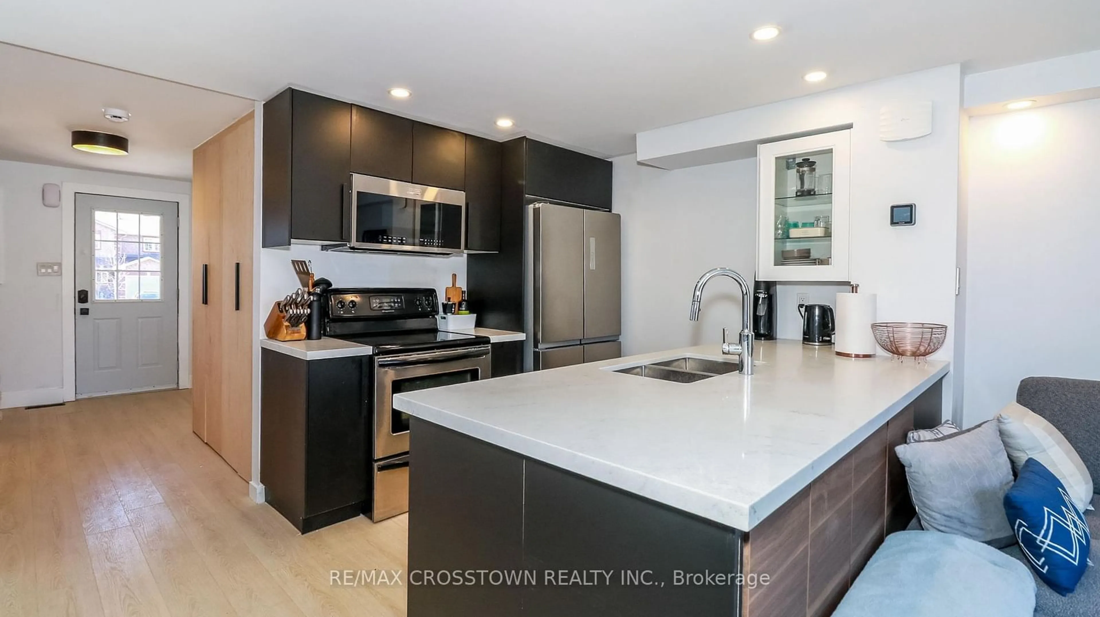 Unknown for 358 Dunsmore Lane, Barrie Ontario L4M 7B2