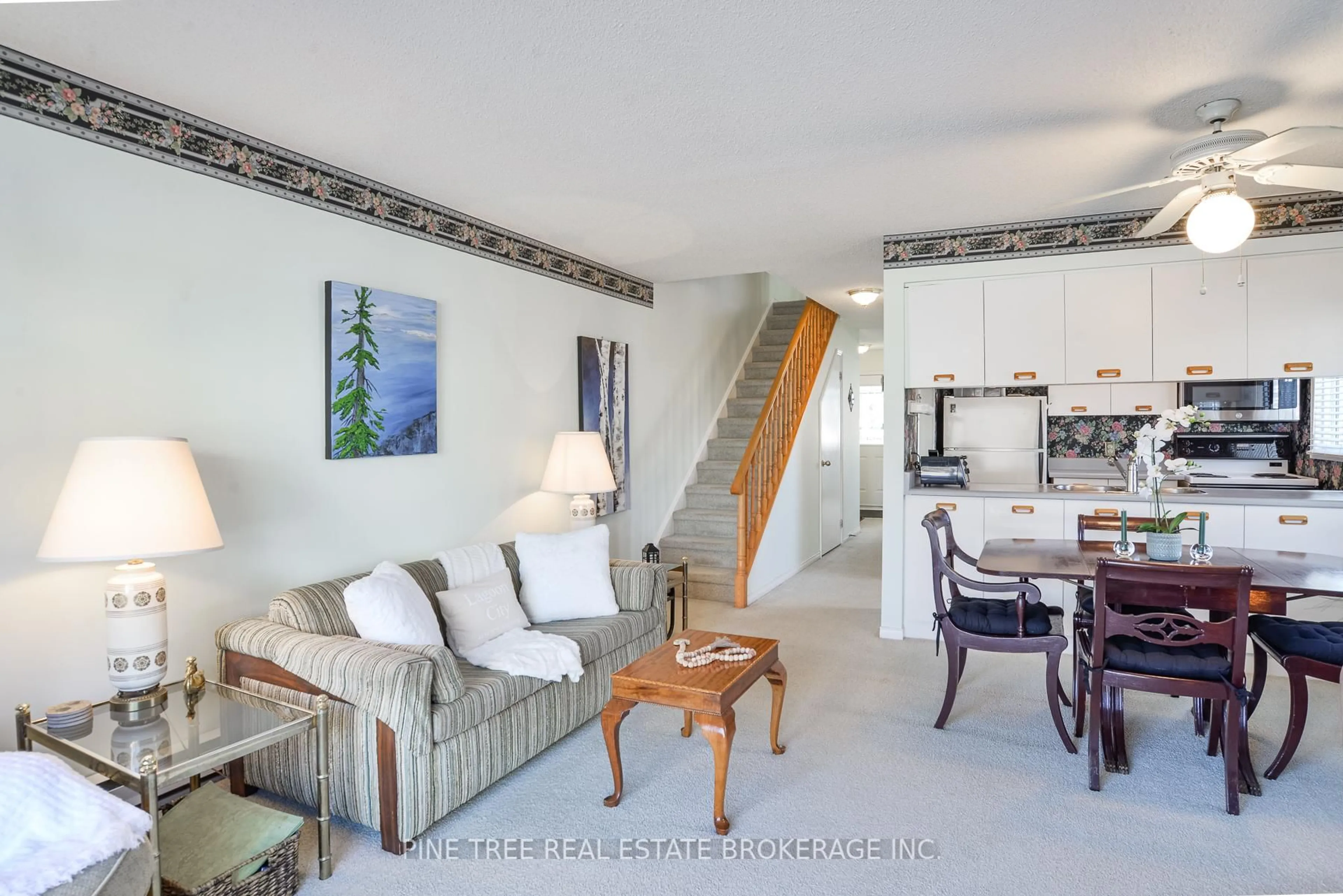 Living room with furniture, unknown for 31 Laguna Pkwy #1, Ramara Ontario L0K 1B0