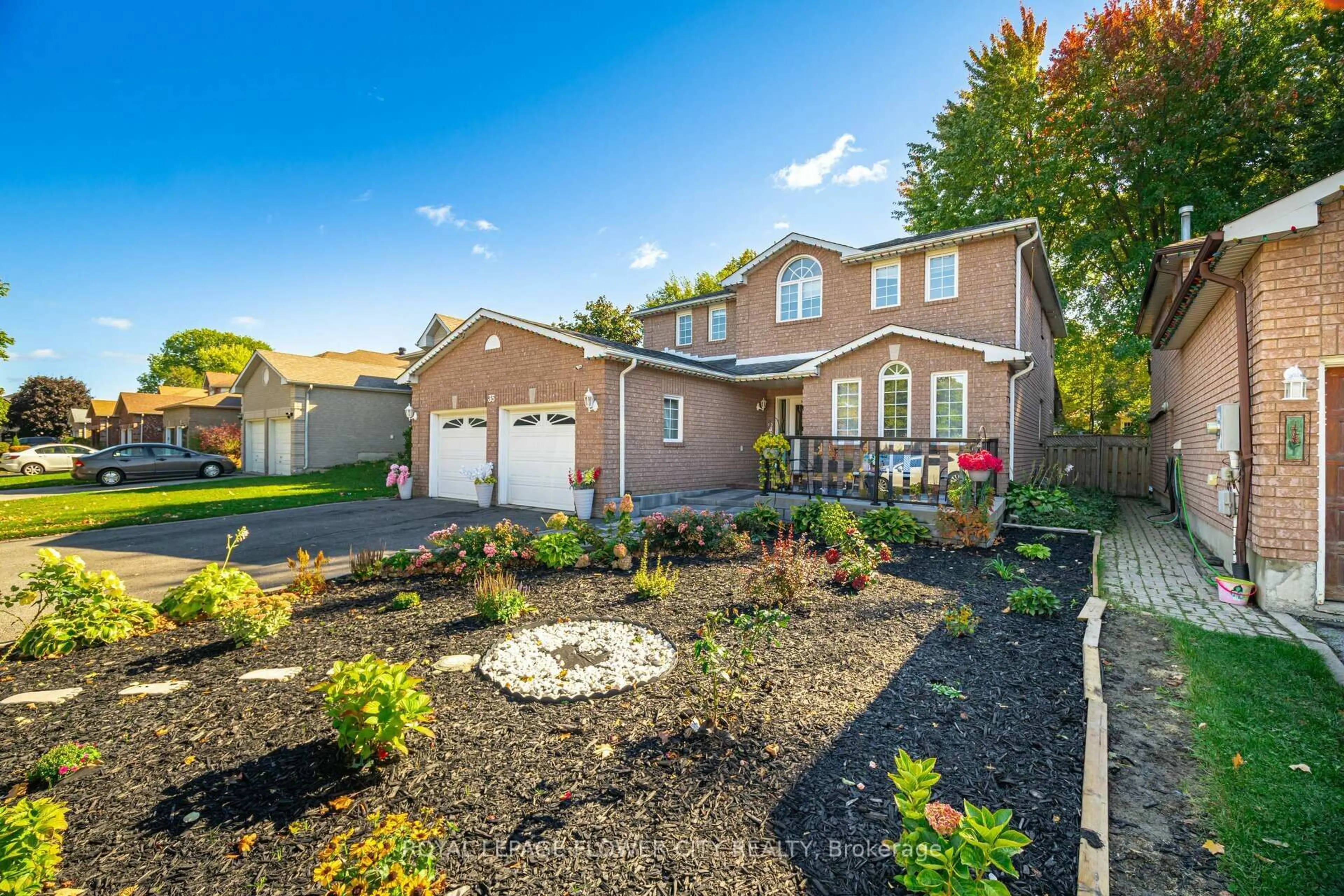 Unknown for 35 Jones Dr, Barrie Ontario L4M 6H7