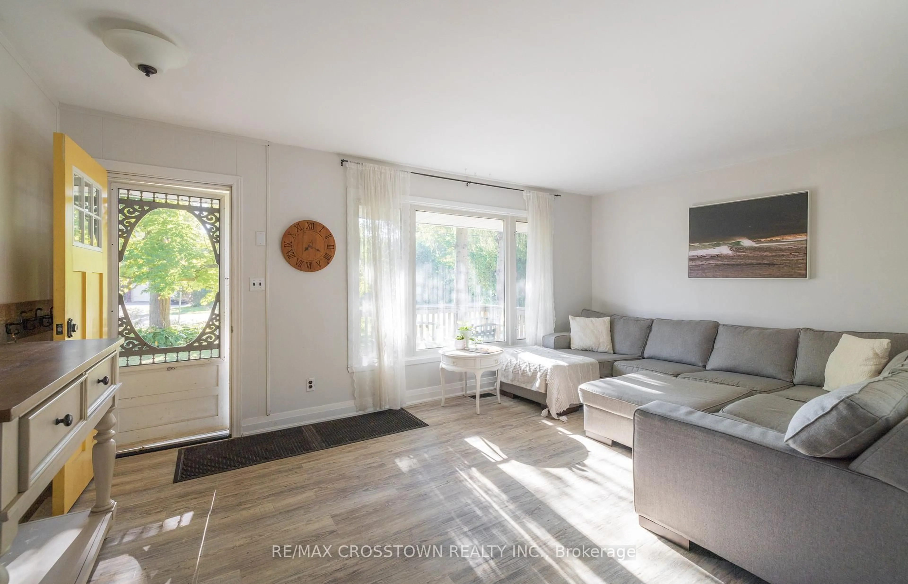 Living room with furniture, unknown for 47 Lakeshore Rd, Oro-Medonte Ontario L0L 2E0