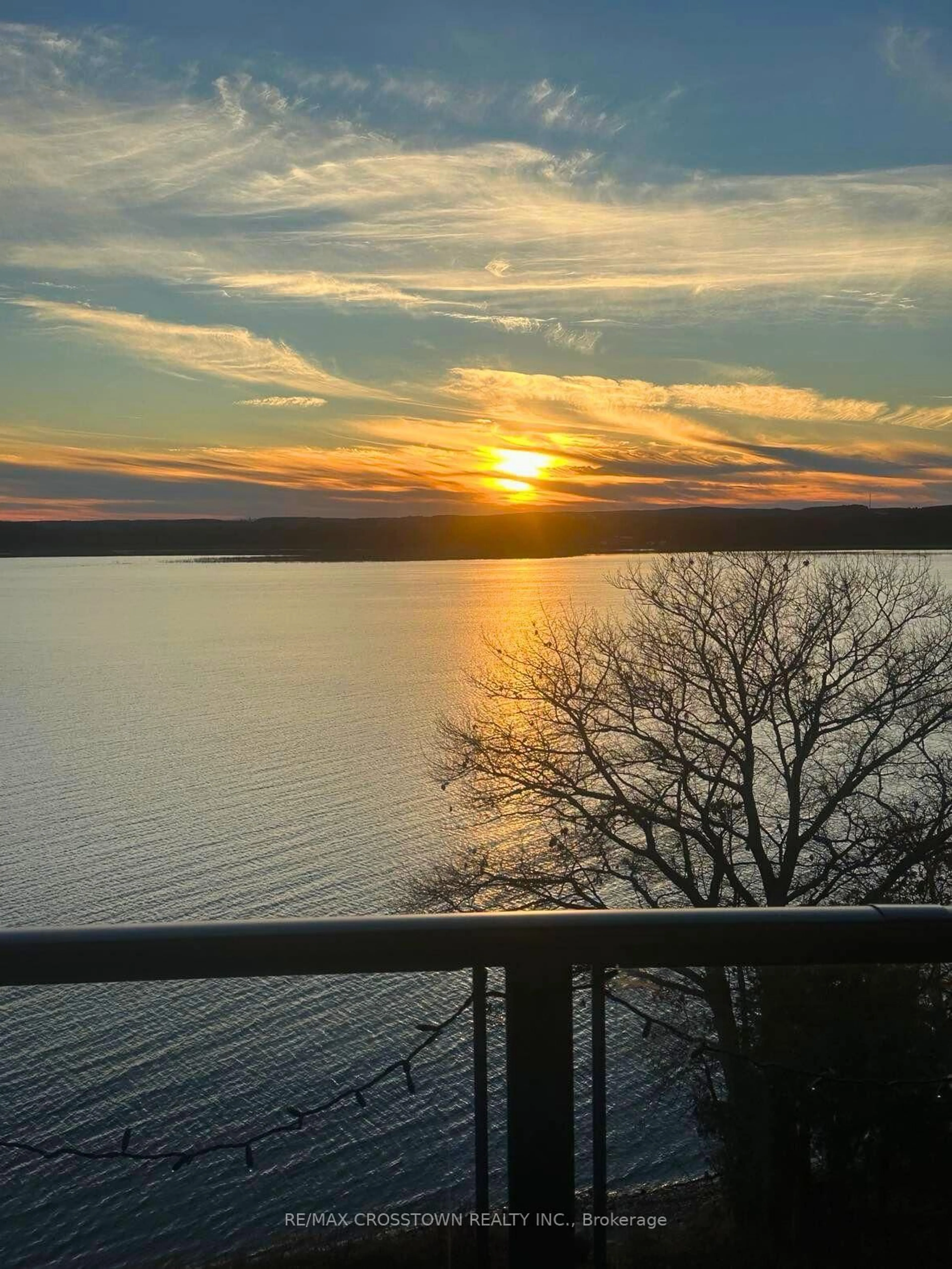A pic from outside/outdoor area/front of a property/back of a property/a pic from drone, water/lake/river/ocean view for 90 Orchard Point Rd #401, Orillia Ontario L3V 1C3