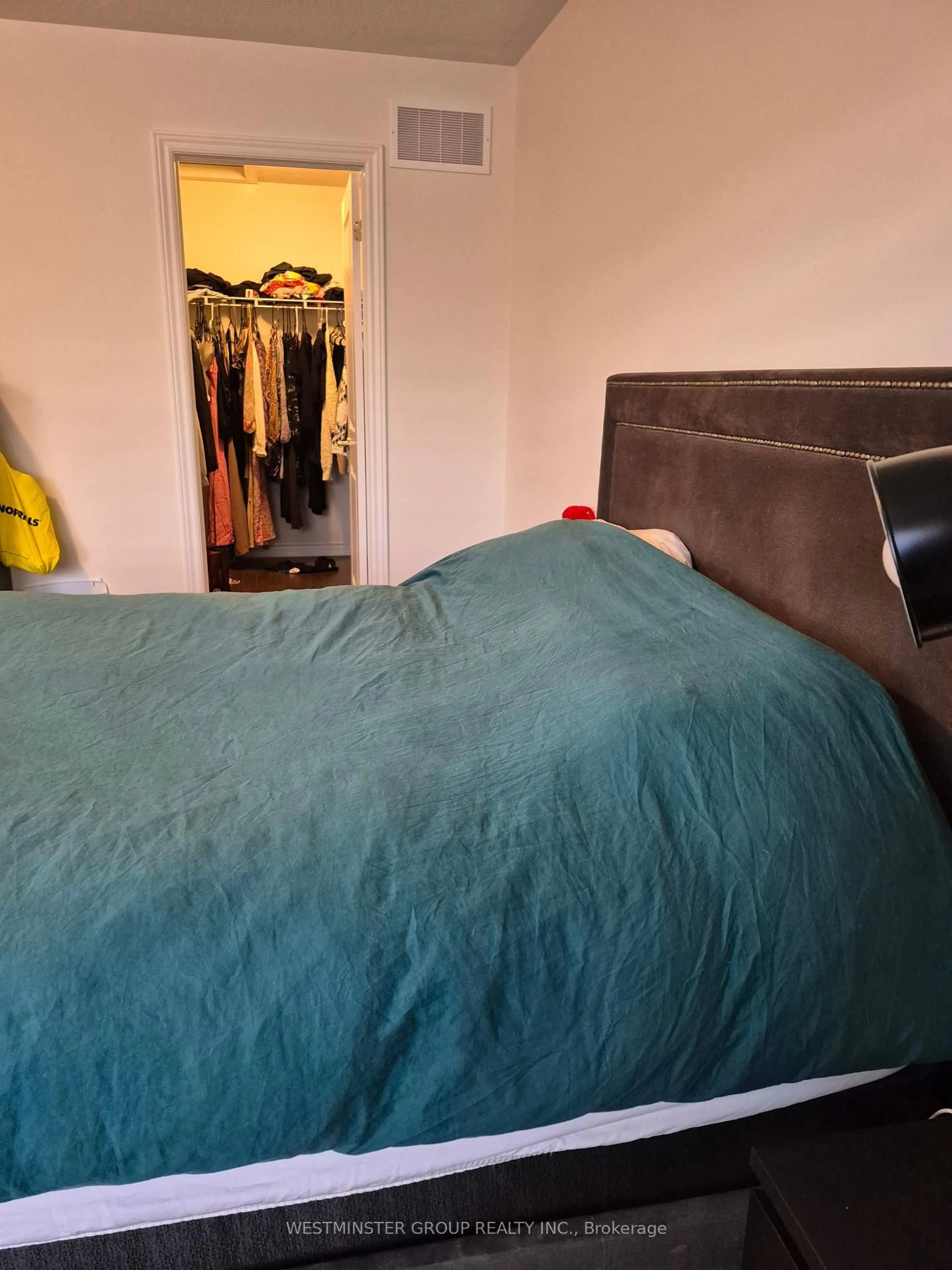 A pic of a room for 18 Gemini Dr, Barrie Ontario L9S 2Z4