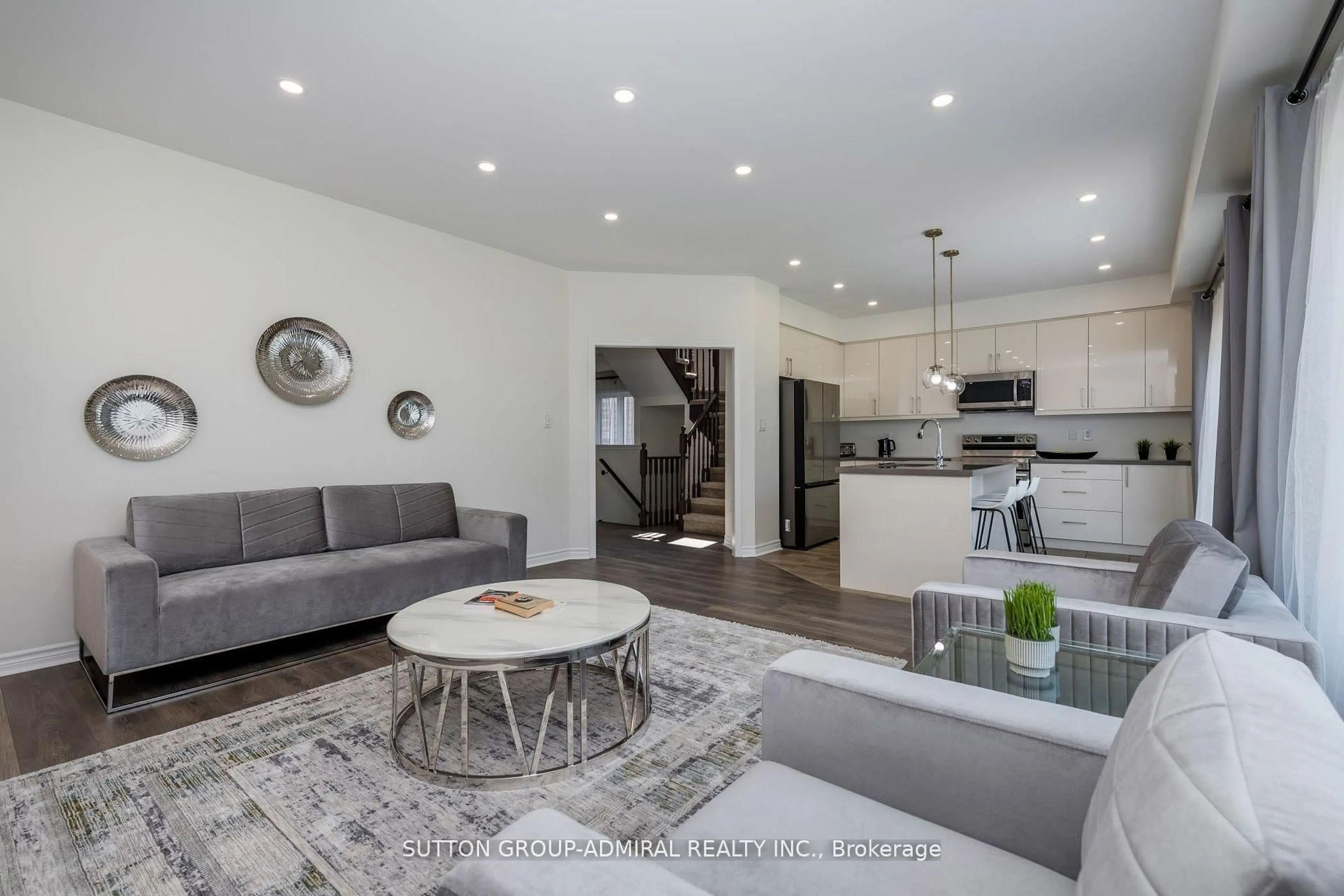 Living room with furniture, unknown for 19 Bobolink Dr, Wasaga Beach Ontario L9Z 0J2