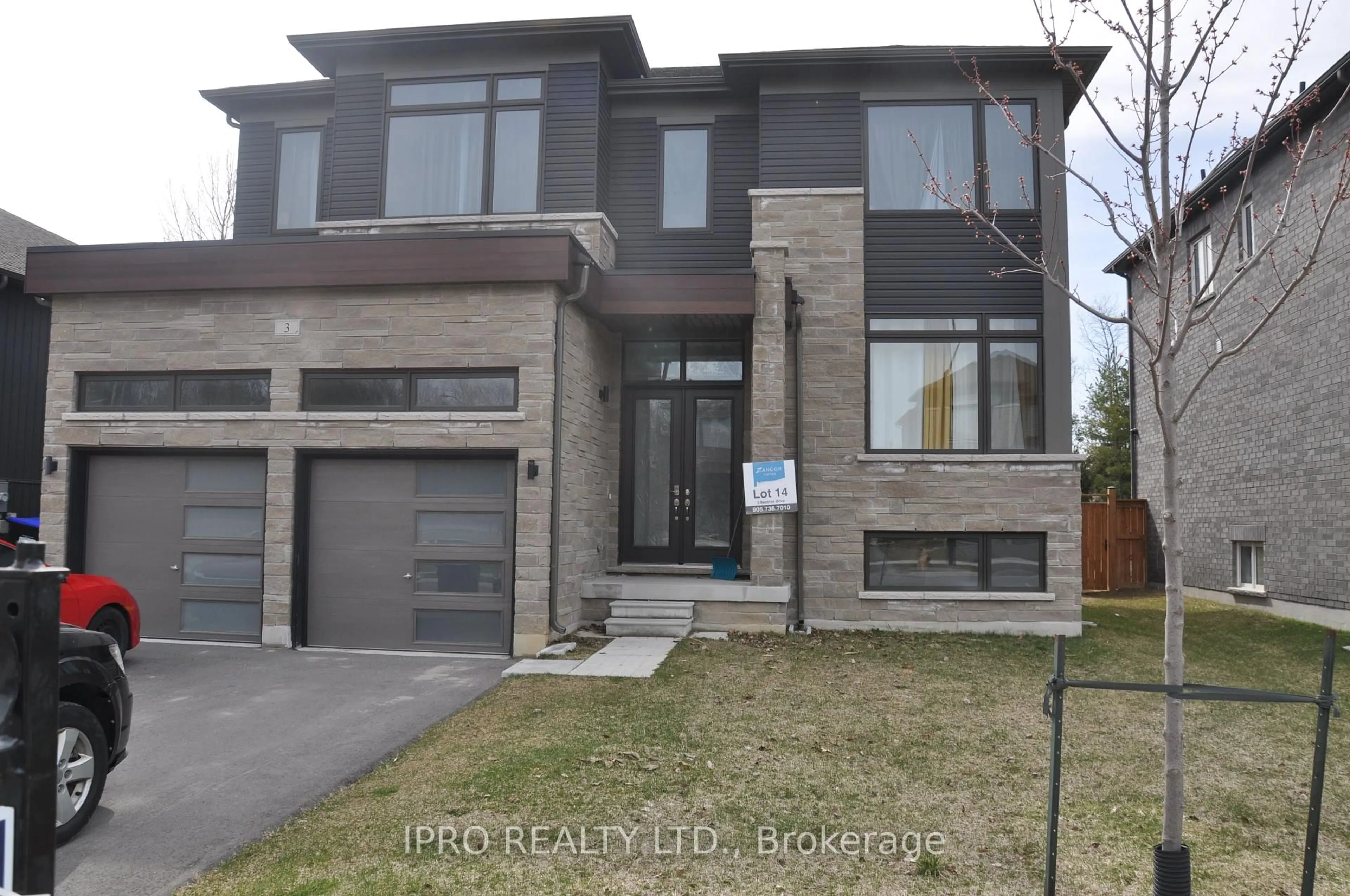 Home with brick exterior material, street for 3 Beatrice Dr, Wasaga Beach Ontario L9Z 0L3