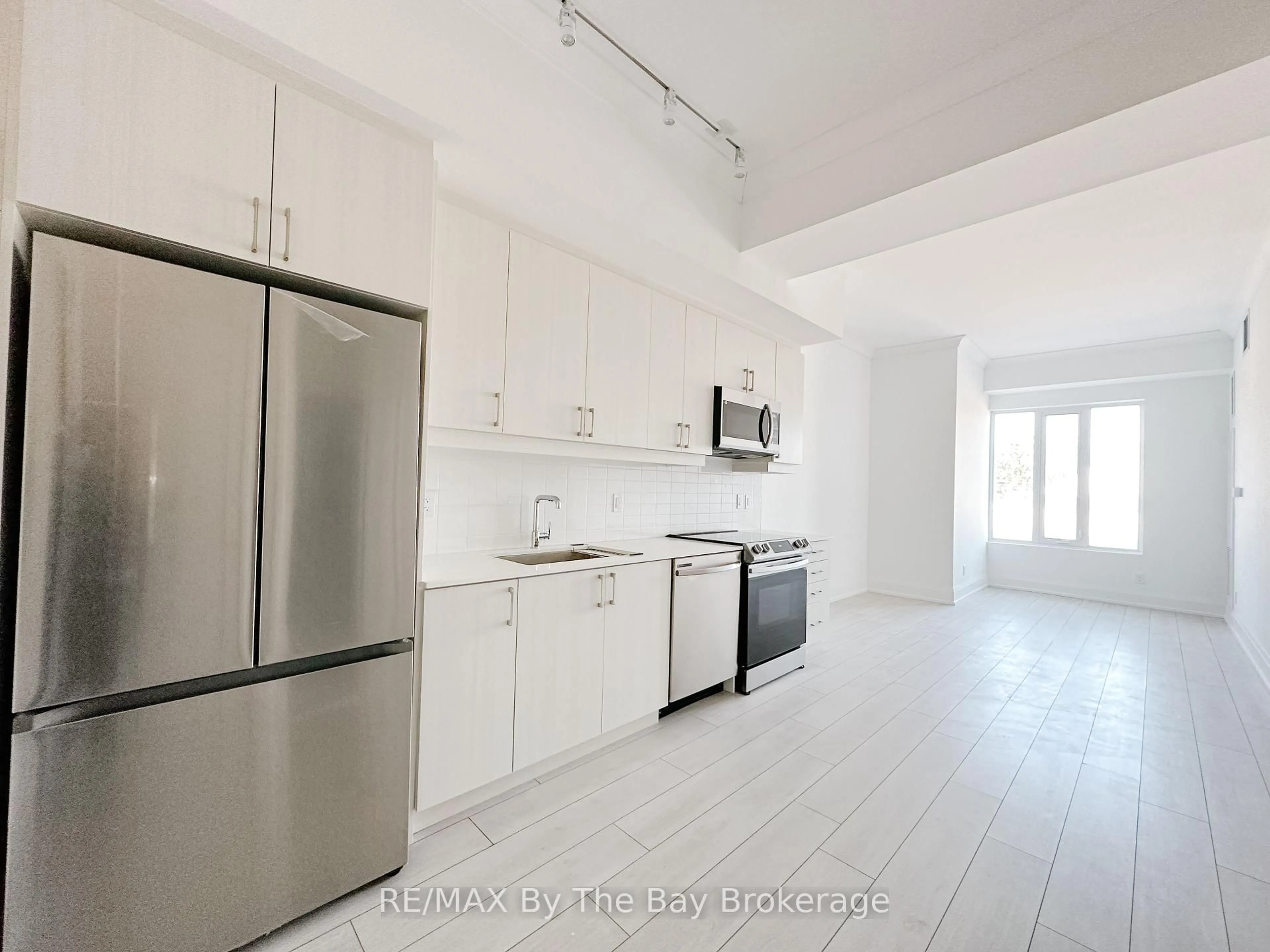 Unknown for 1 Hume St #218, Collingwood Ontario L9Y 0X3