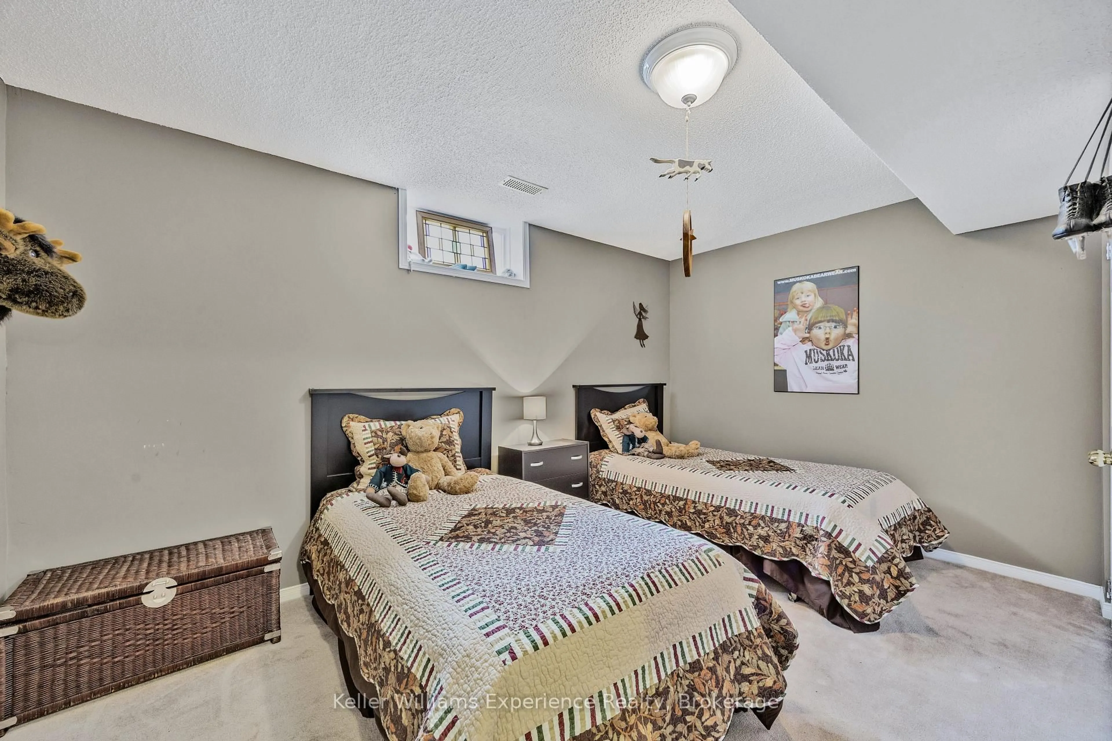Bedroom with bed, carpet floor for 66 Coleman Dr, Barrie Ontario L4N 0N9
