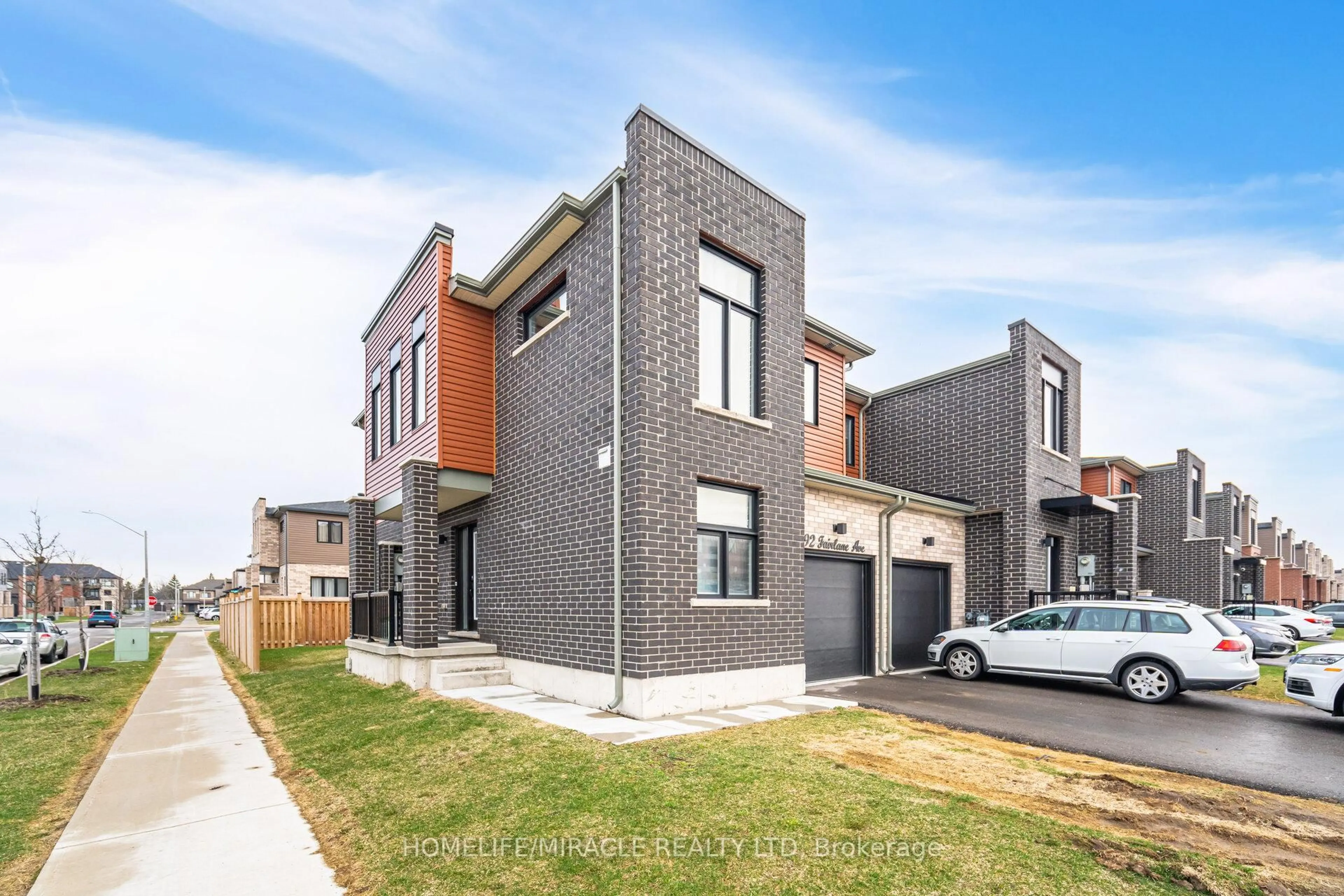 Home with brick exterior material, street for 92 Fairlane Ave, Barrie Ontario L9J 0M9