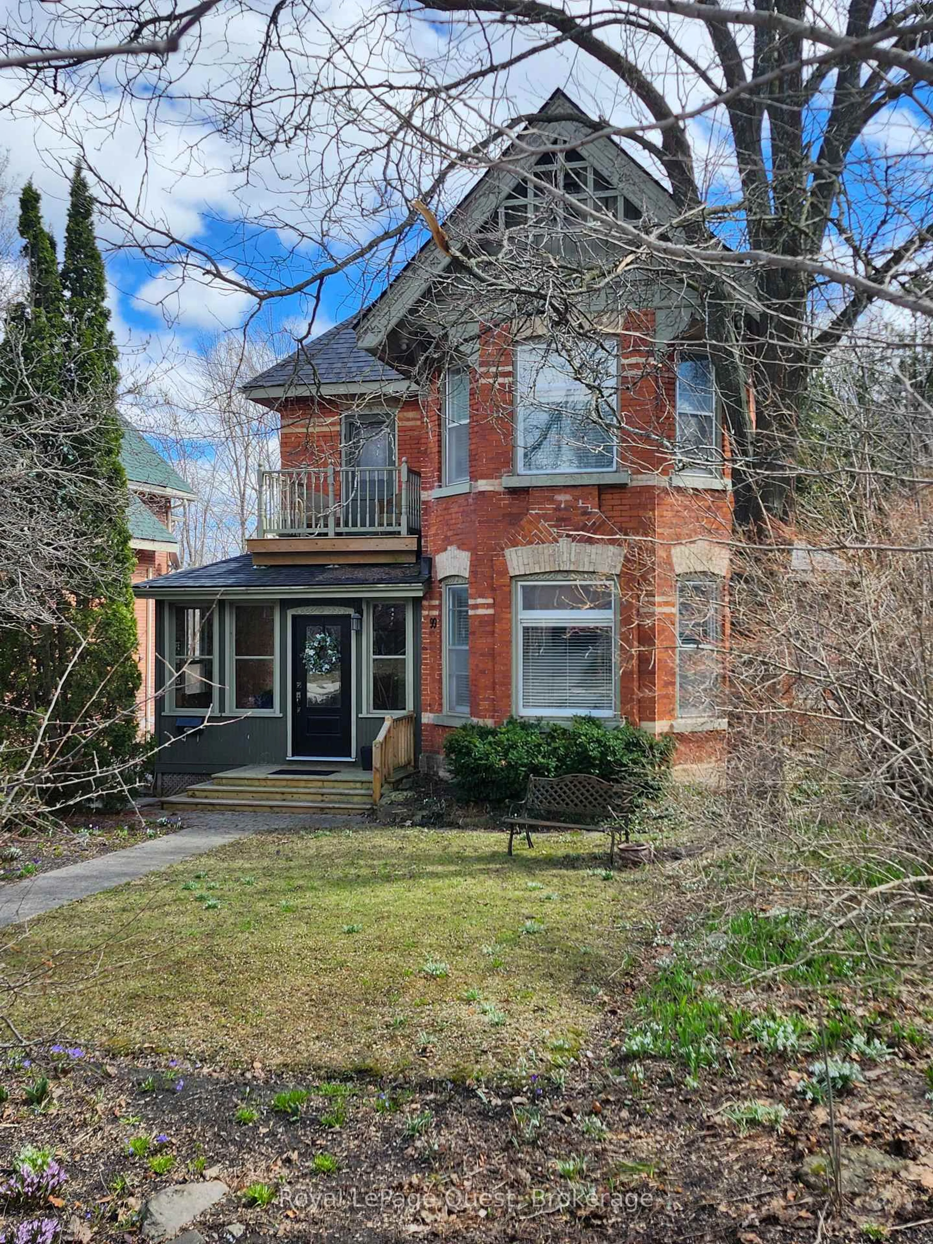 Home with brick exterior material, street for 99 TECUMSETH St, Orillia Ontario L3V 1Y3