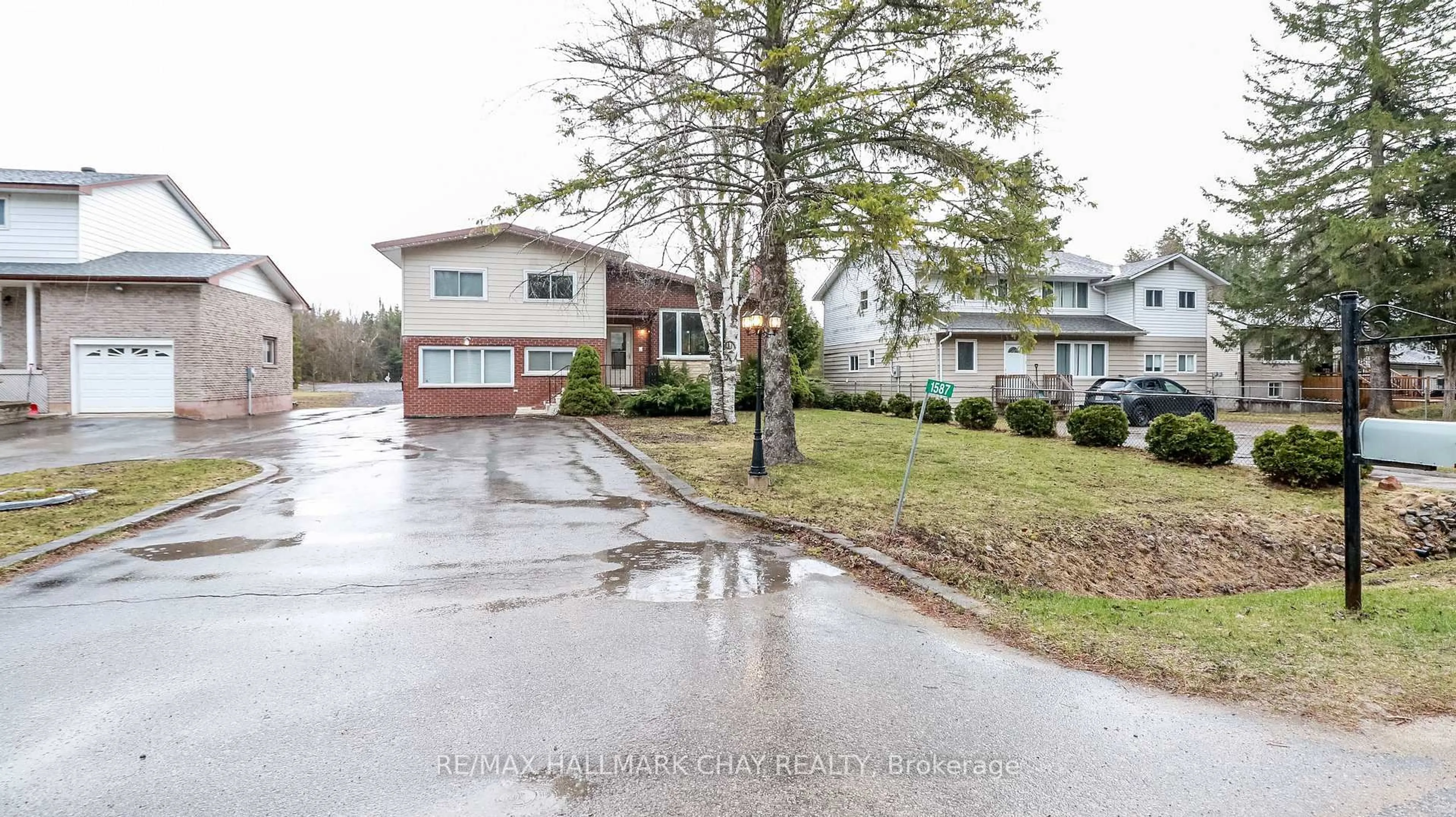 Unknown for 1587 Gill Rd, Springwater Ontario L9X 1M5