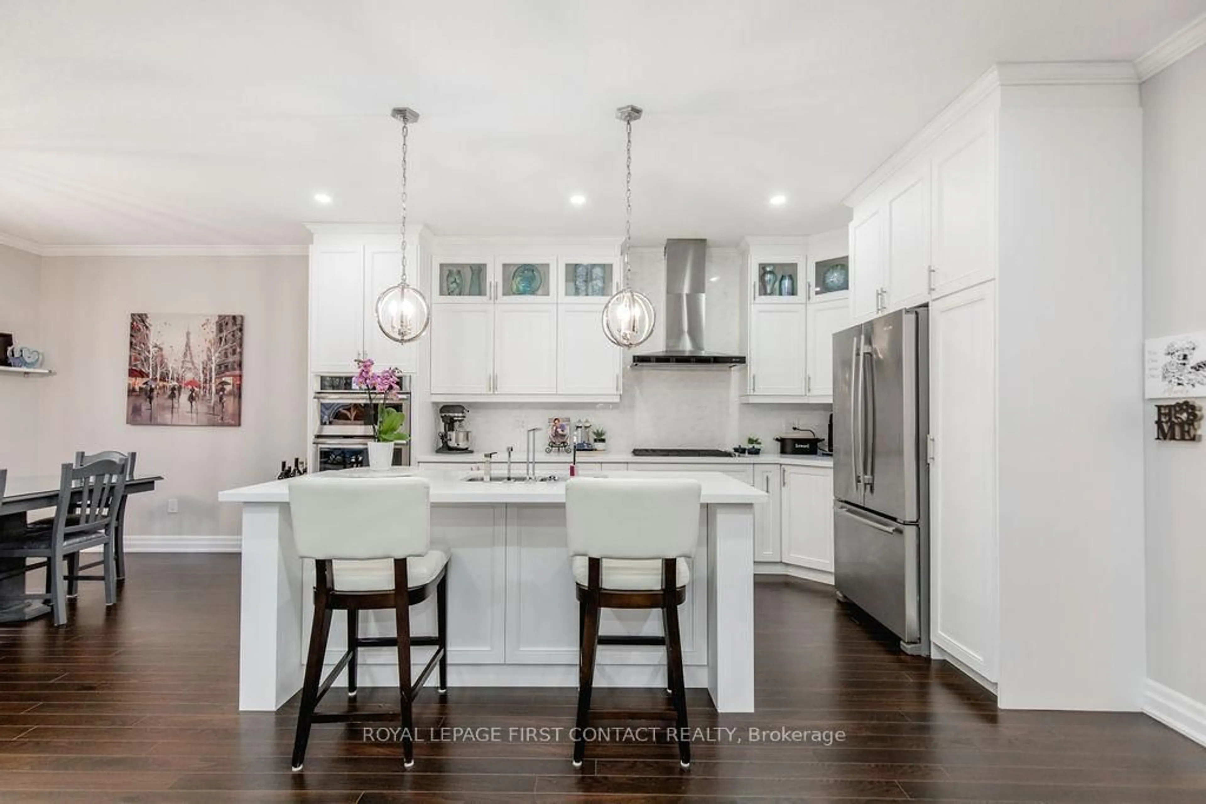 Open concept kitchen, unknown for 32 Natures Tr, Wasaga Beach Ontario L9Z 0H4