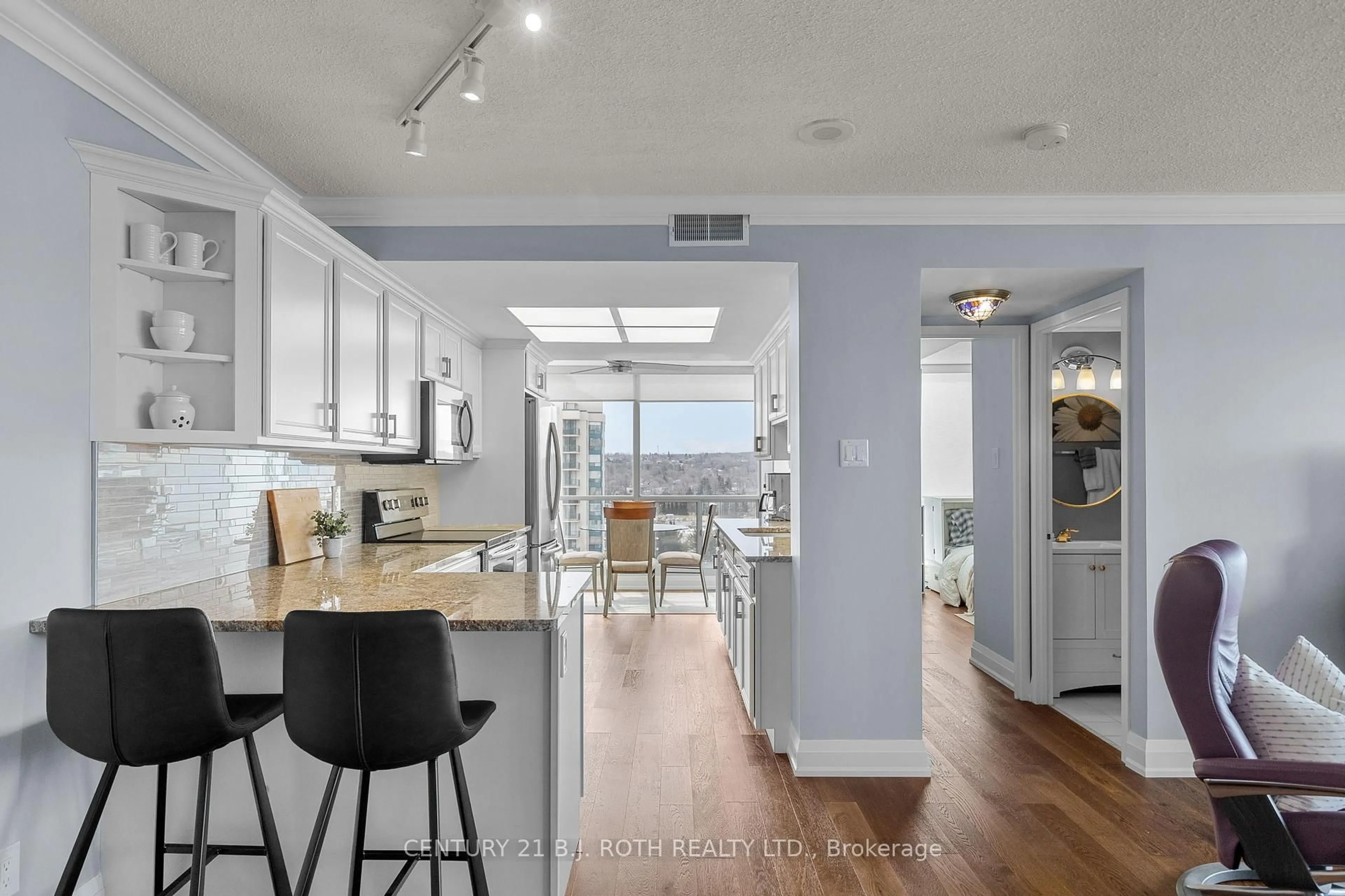 Open concept kitchen, unknown for 65 ELLEN St #808, Barrie Ontario L4N 3A5