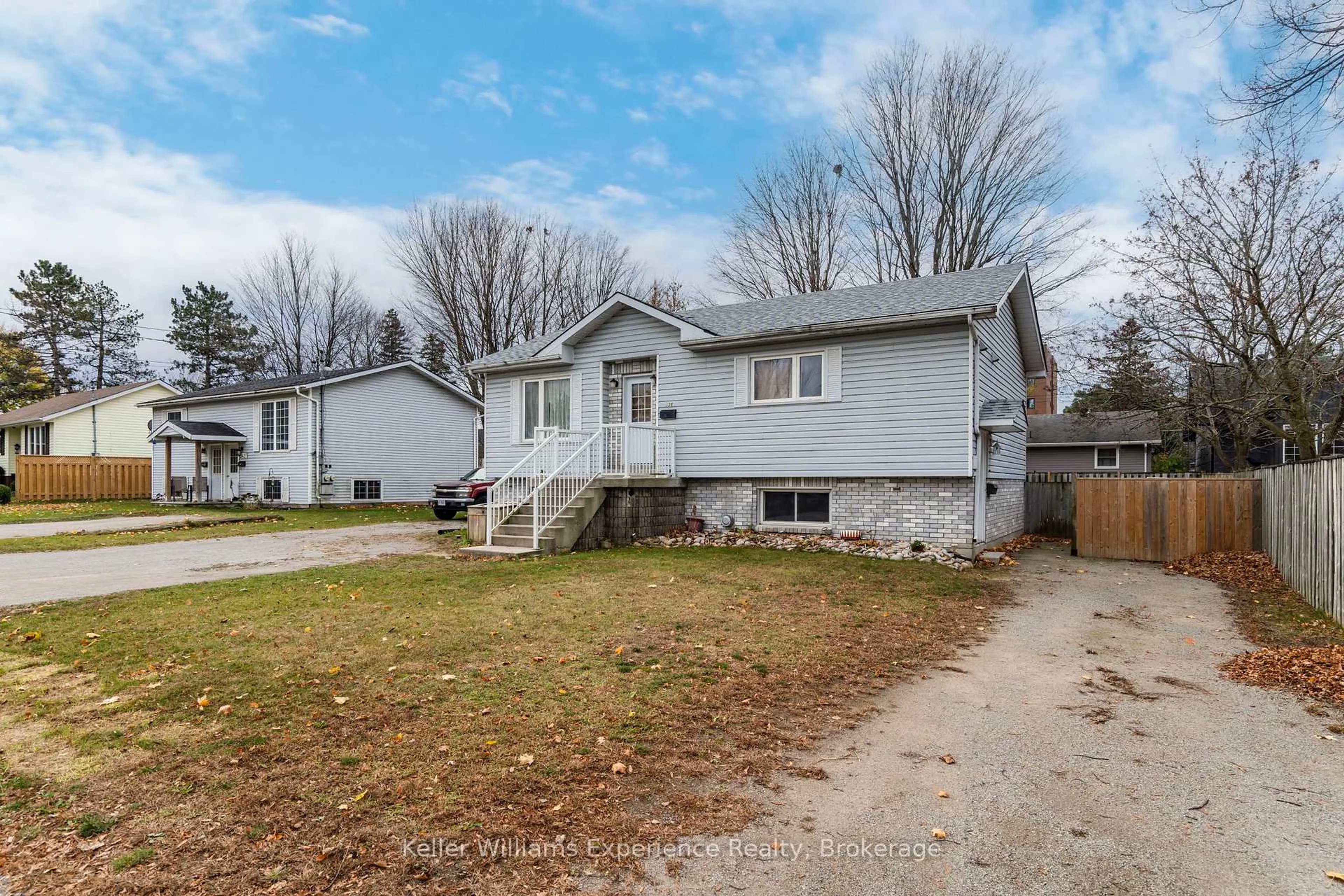 Unknown for 538 NELSON St, Midland Ontario L4R 4W3
