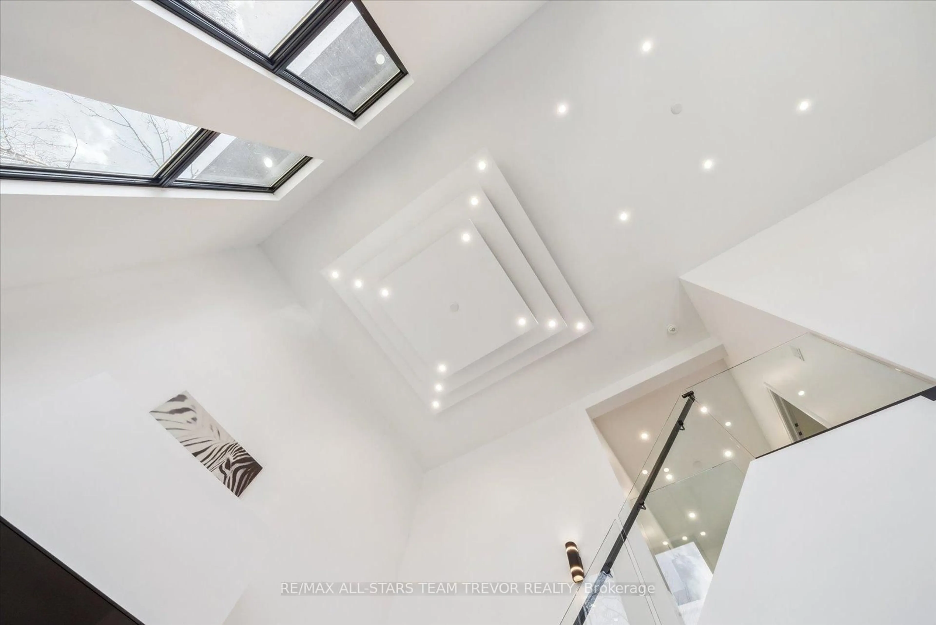 Stairs for 3441 Louis Lane, Ramara Ontario L0K 1B0