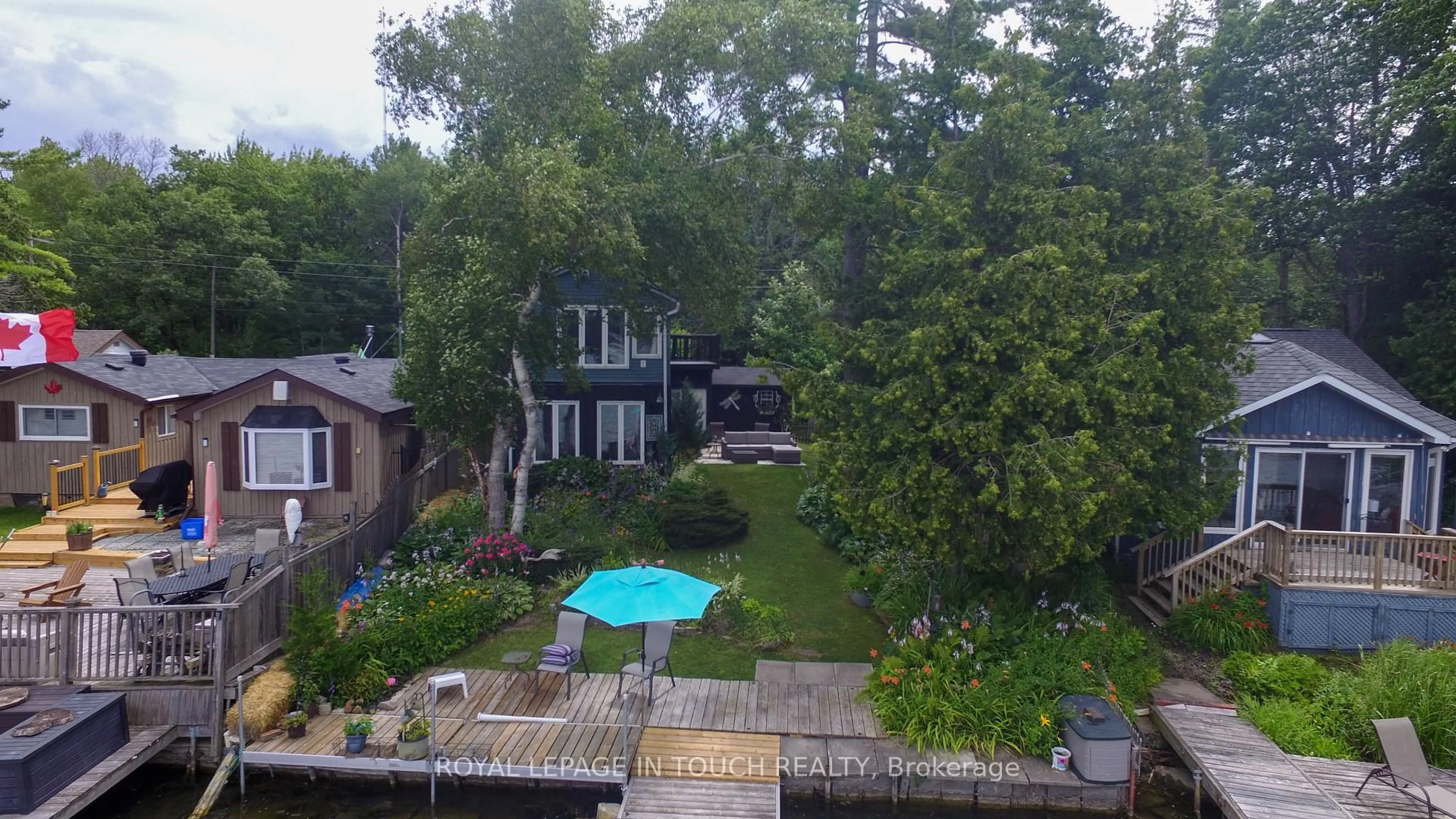 A pic from outside/outdoor area/front of a property/back of a property/a pic from drone, water/lake/river/ocean view for 7698 Oak Point Rd, Ramara Ontario L0K 2B0