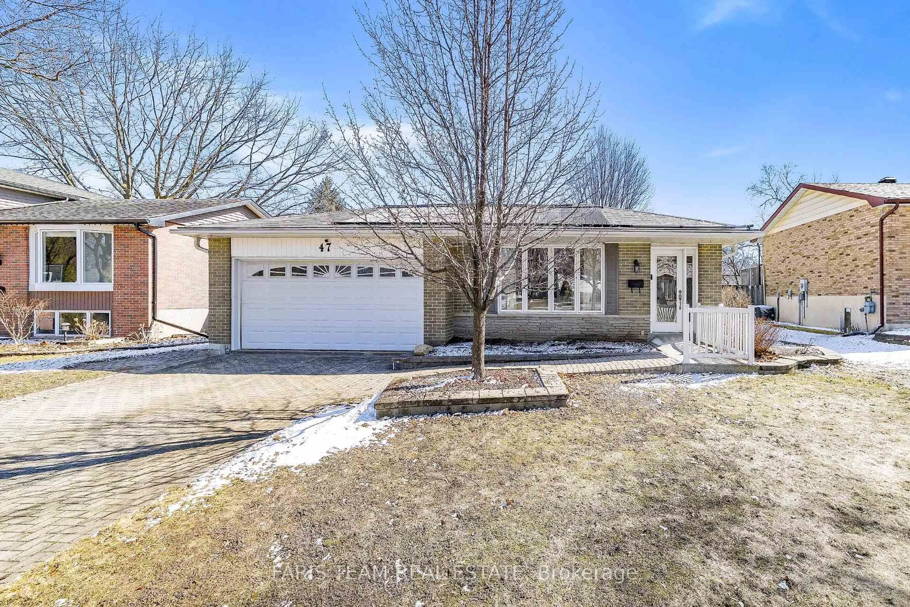 Unknown for 47 Briar Rd, Barrie Ontario L4N 3M5