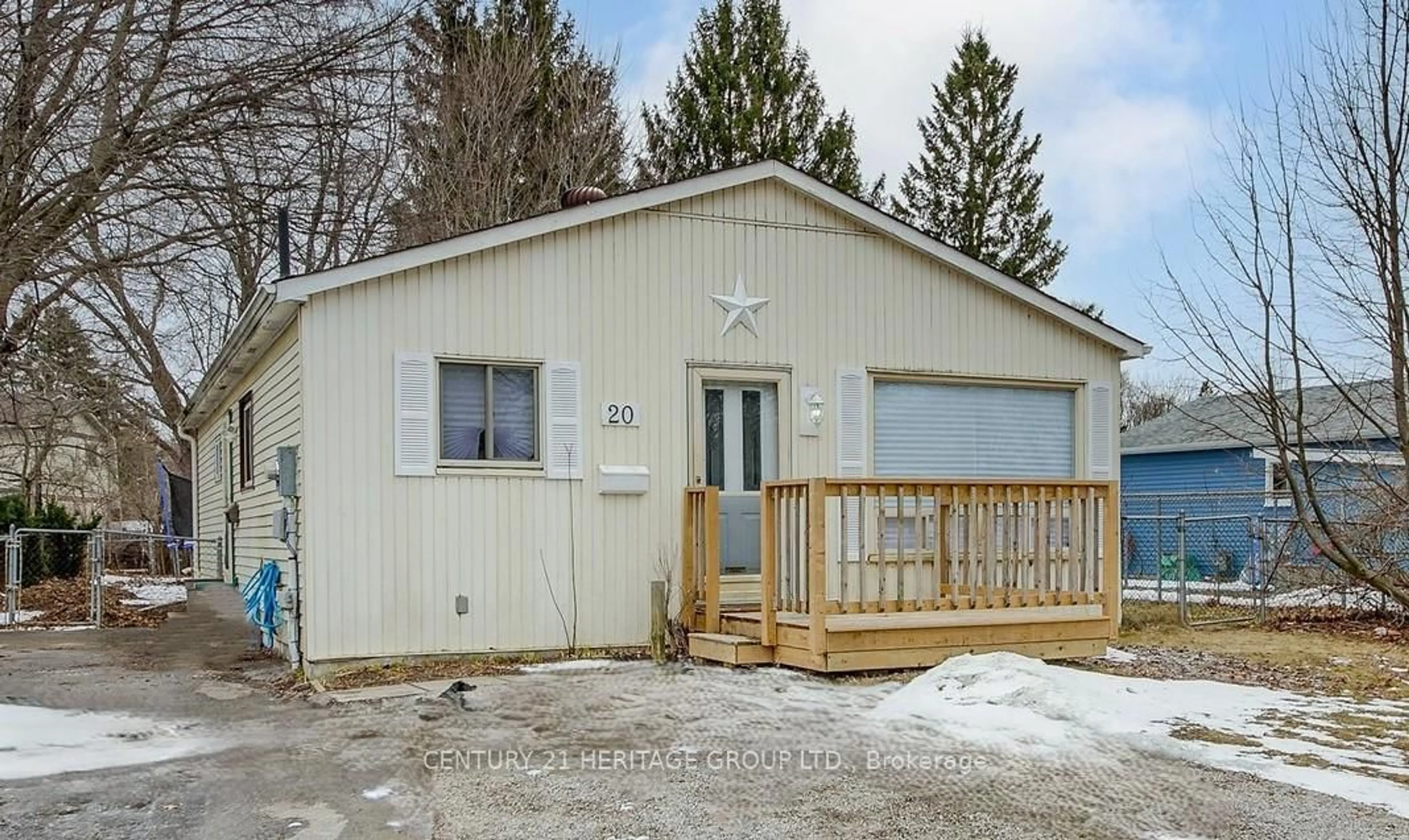 Shed for 20 Frost Tr, Barrie Ontario L4N 4X1