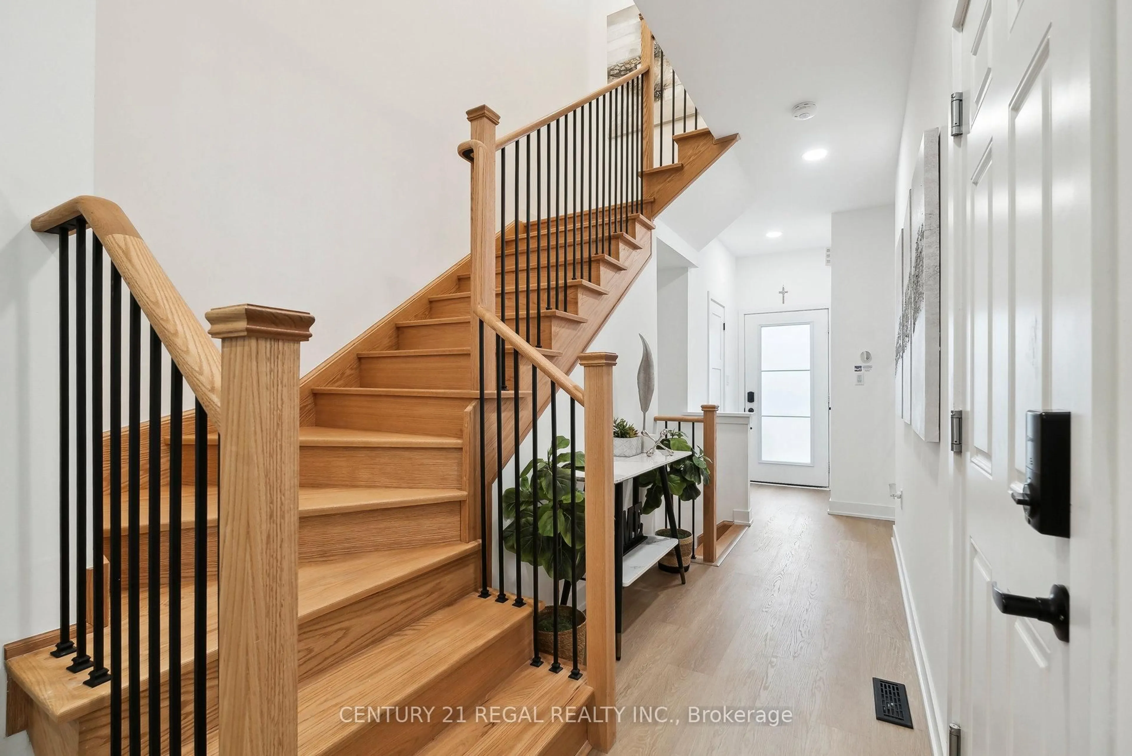 Unknown for 24 Wheatfield Rd, Barrie Ontario L9J 0C2