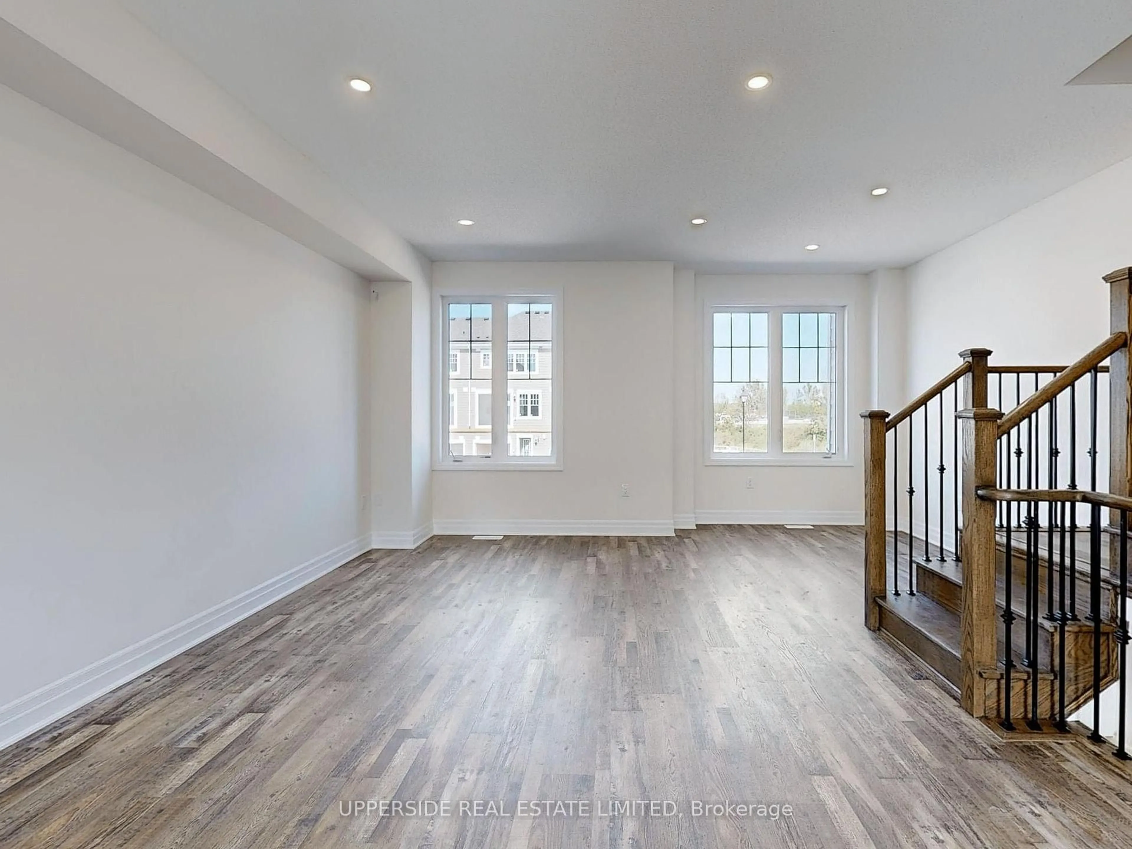 A pic of a room for 105 Surf Dr, Wasaga Beach Ontario L9Z 0G3