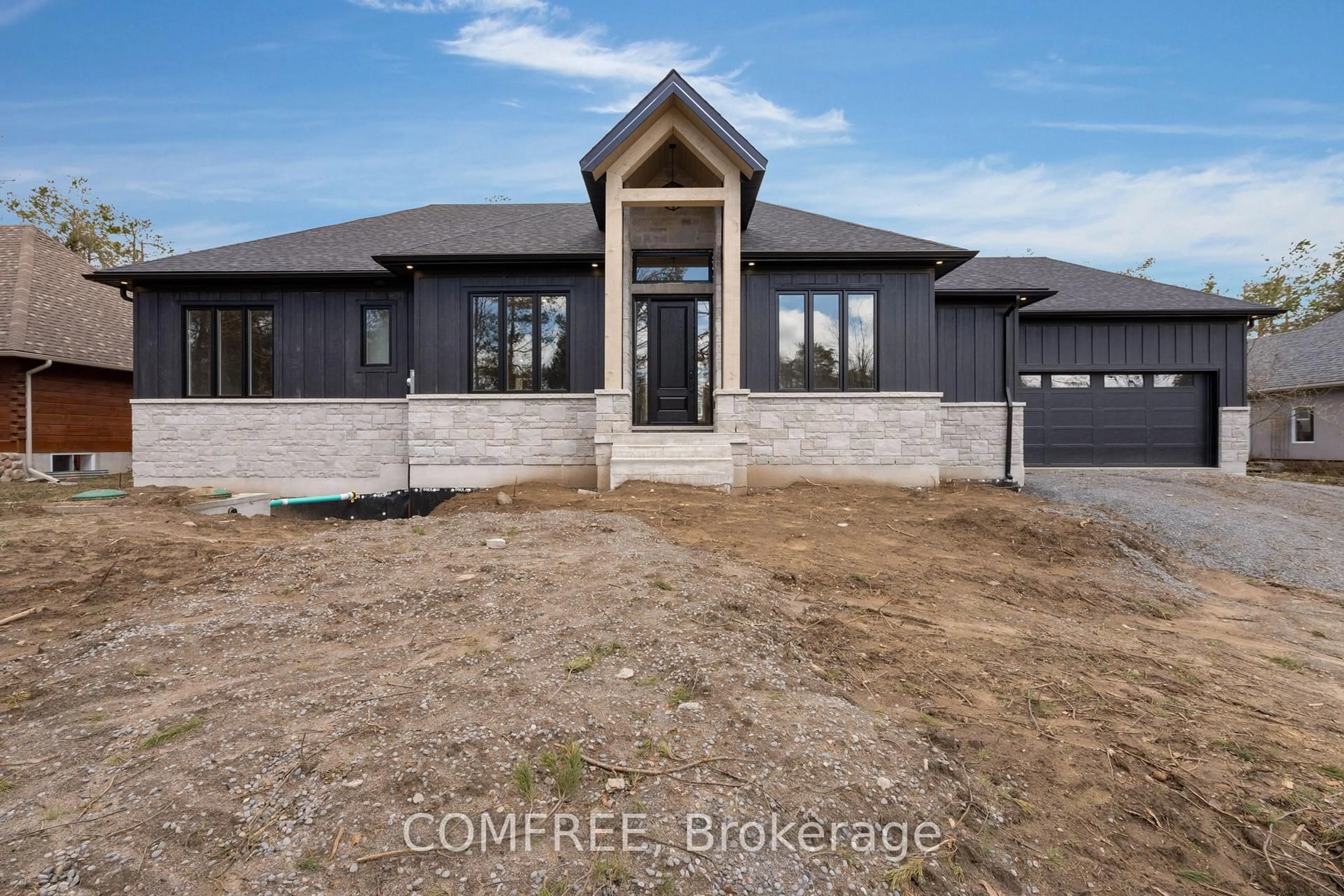 Home with brick exterior material, unknown for 32 Alpine Way, Oro-Medonte Ontario L0L 2L0