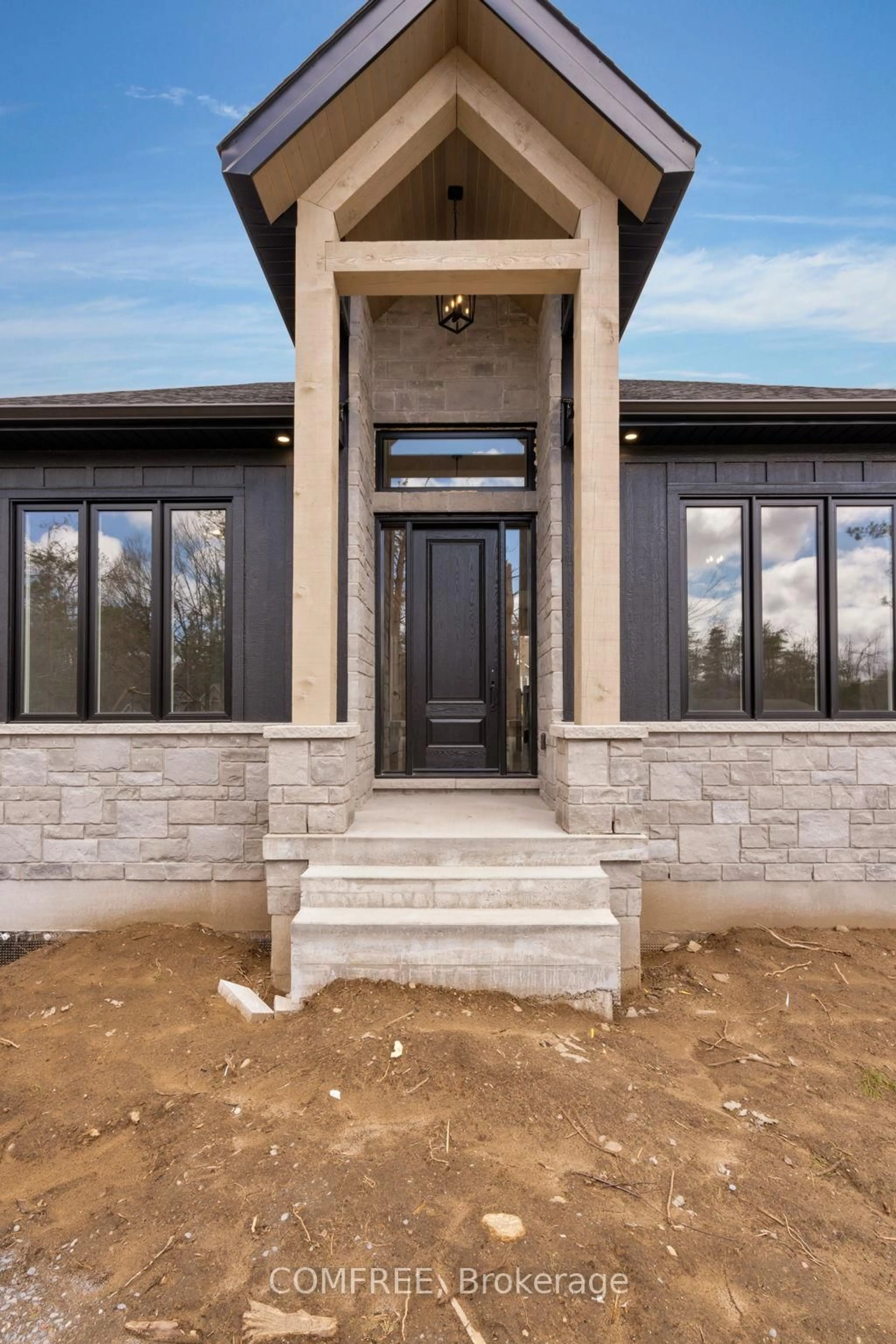 Home with brick exterior material, unknown for 32 Alpine Way, Oro-Medonte Ontario L0L 2L0