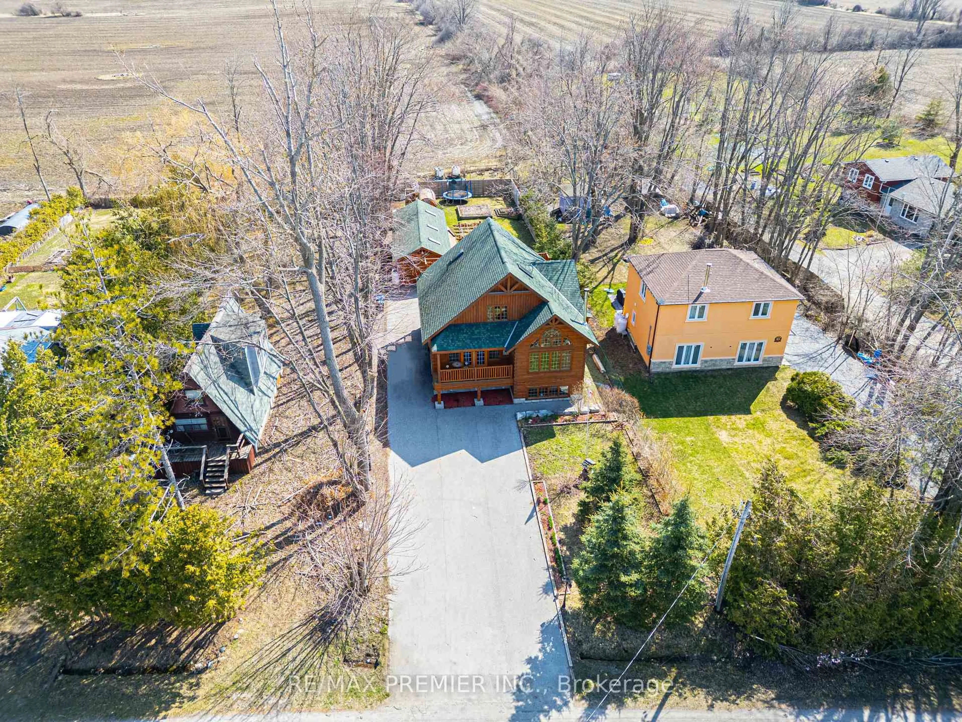 A pic from outside/outdoor area/front of a property/back of a property/a pic from drone, street for 2441 Lakeshore Dr, Ramara Ontario L0K 1B0