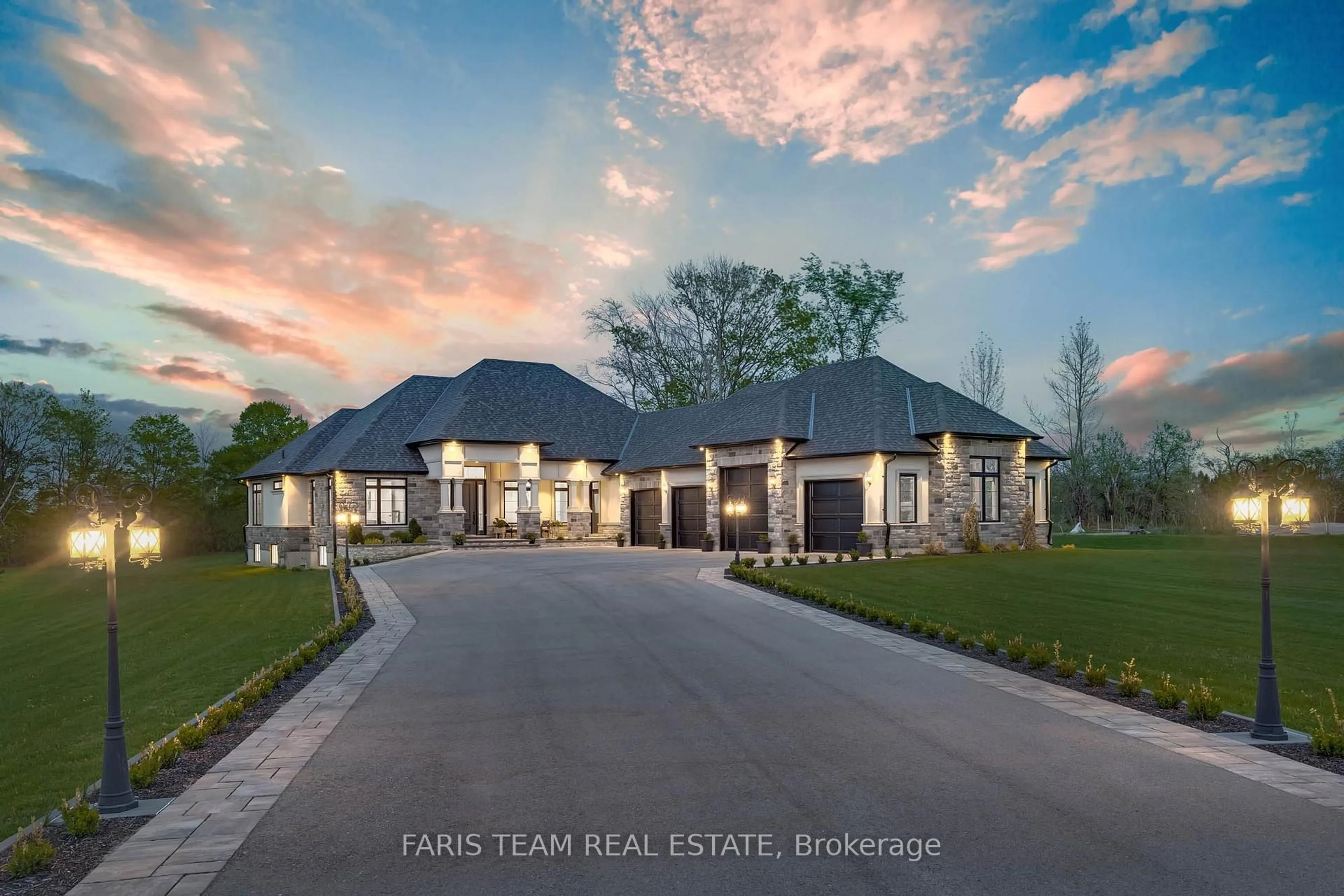 Unknown for 4454 North Valley Lane, Severn Ontario L3V 8E5