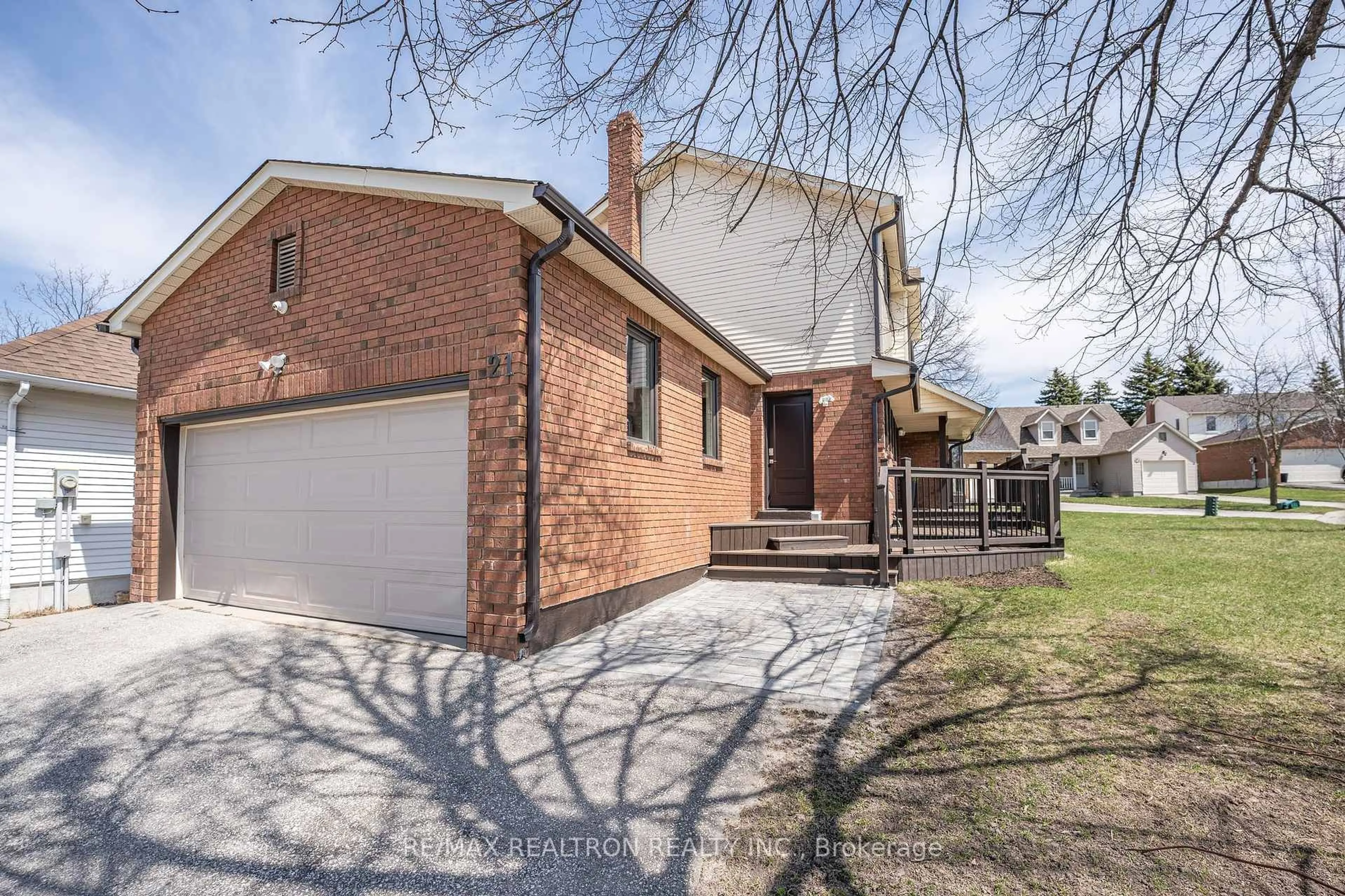 Home with brick exterior material, street for 21 Firman Dr, Barrie Ontario L4N 6T6
