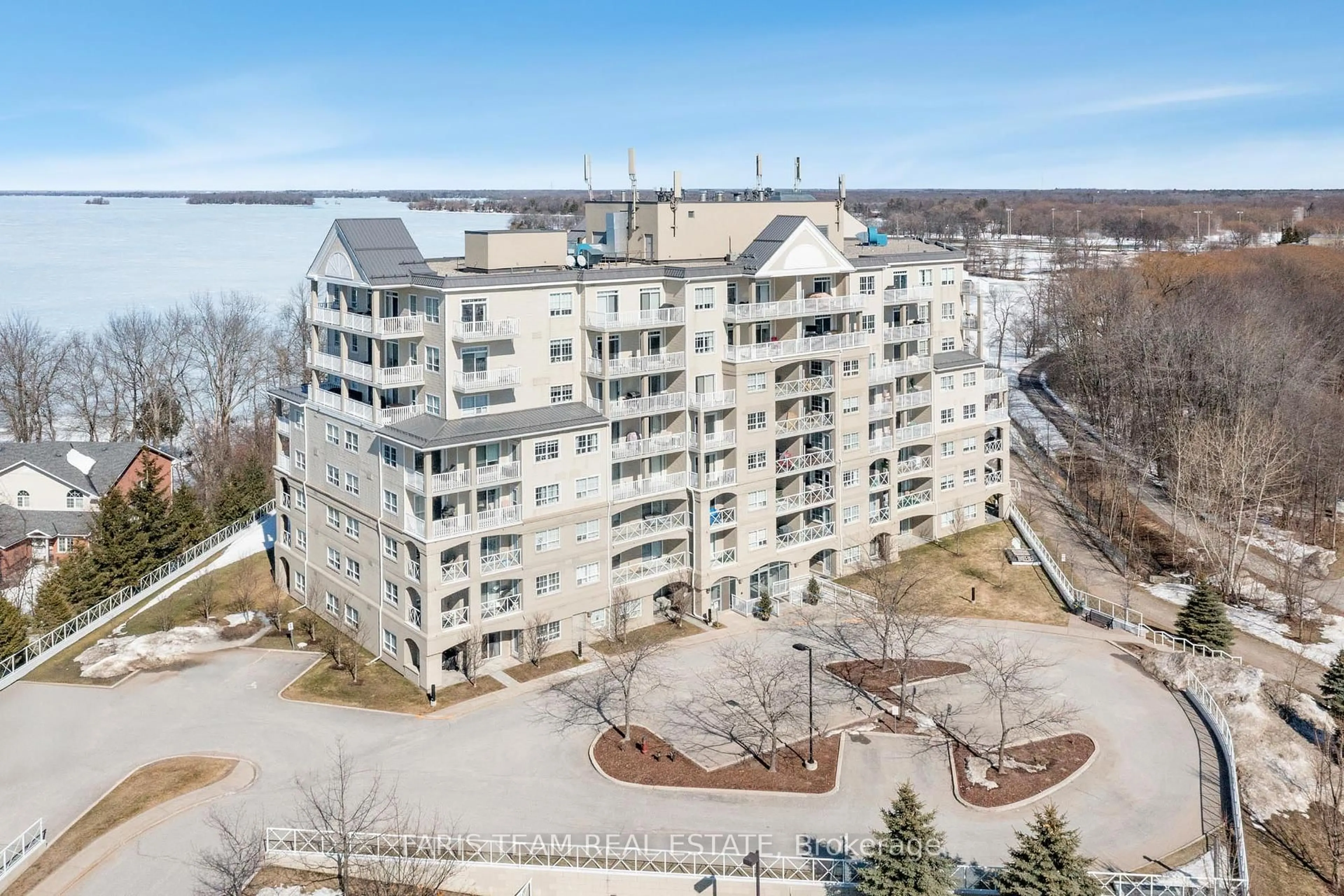 A pic from outside/outdoor area/front of a property/back of a property/a pic from drone, water/lake/river/ocean view for 354 Atherley Rd #102, Orillia Ontario L3V 0B8