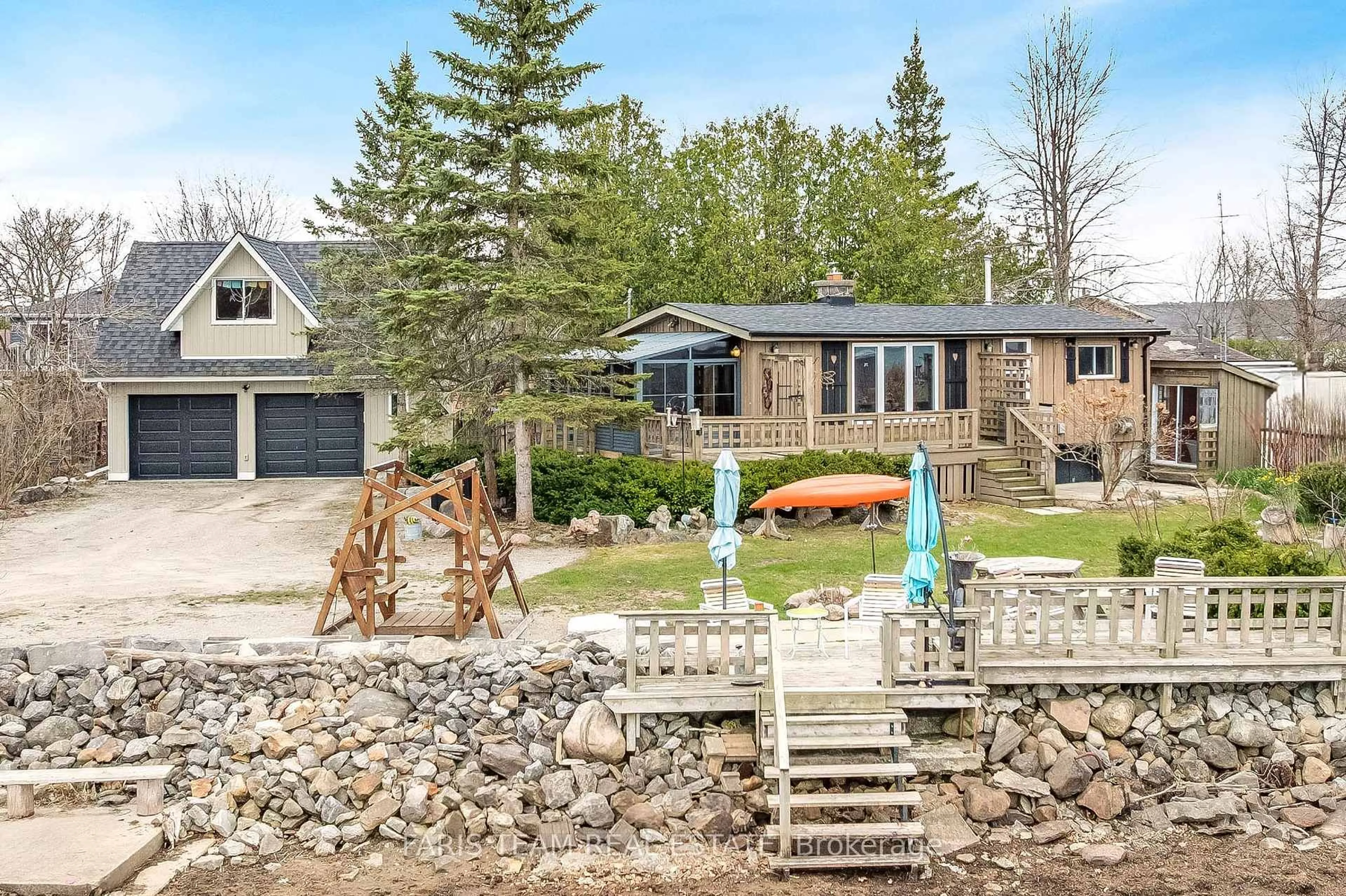 A pic from outside/outdoor area/front of a property/back of a property/a pic from drone, street for 4 Schooner Lane, Tay Ontario L0K 2C0