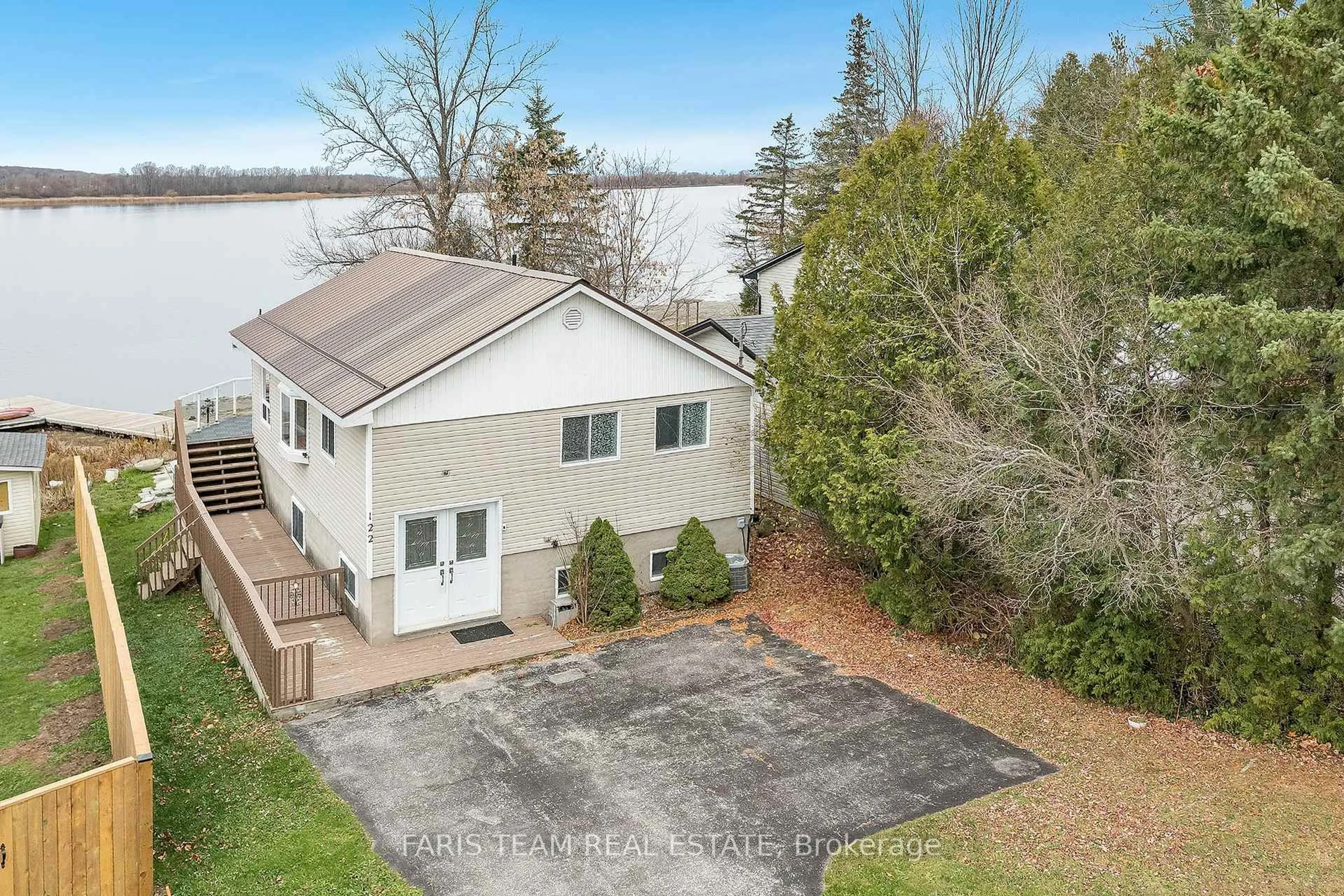 A pic from outside/outdoor area/front of a property/back of a property/a pic from drone, water/lake/river/ocean view for 122 Mitchells Beach Rd, Tay Ontario L0K 2A0