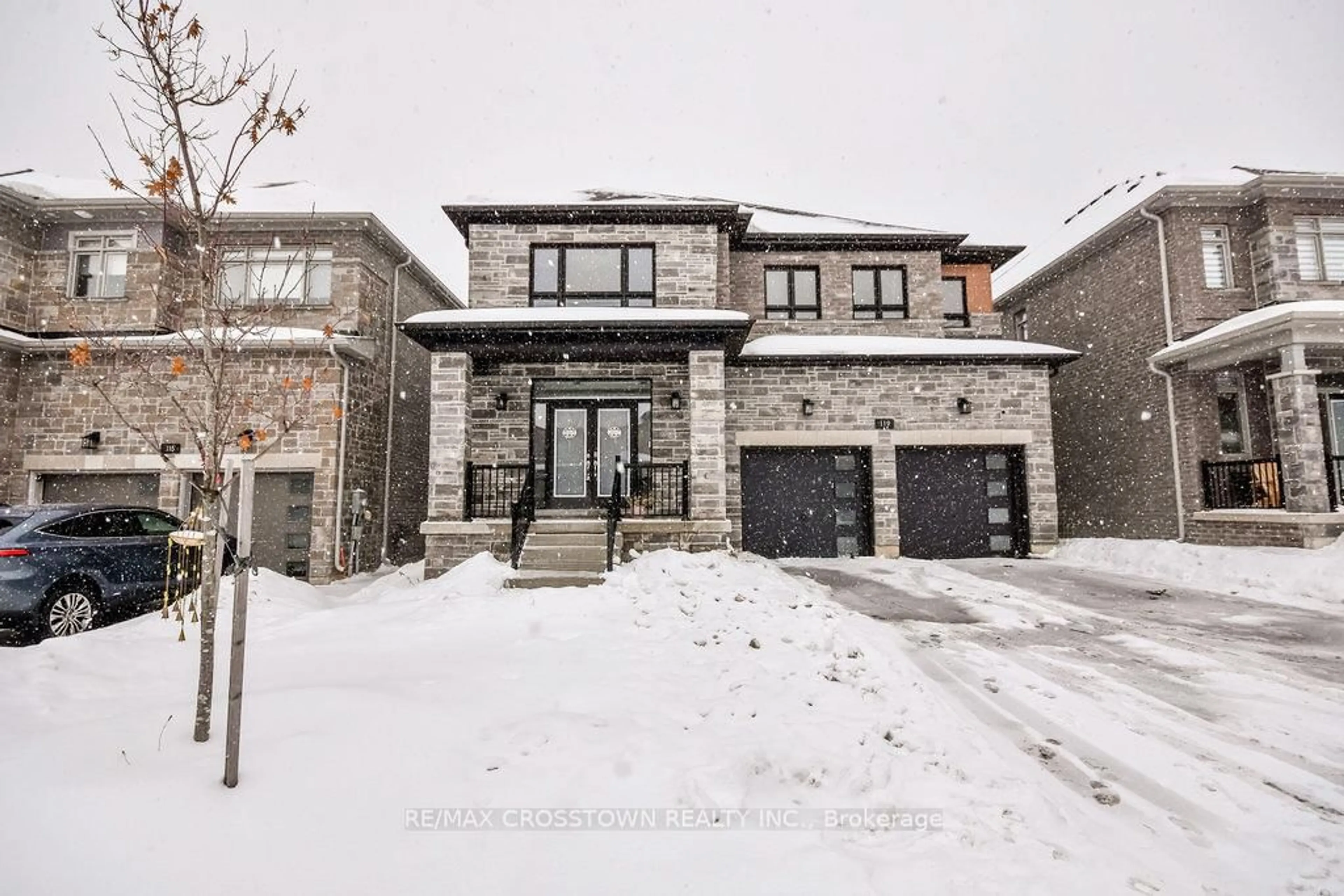 Home with brick exterior material, street for 119 Franklin Tr, Barrie Ontario L9J 0B1