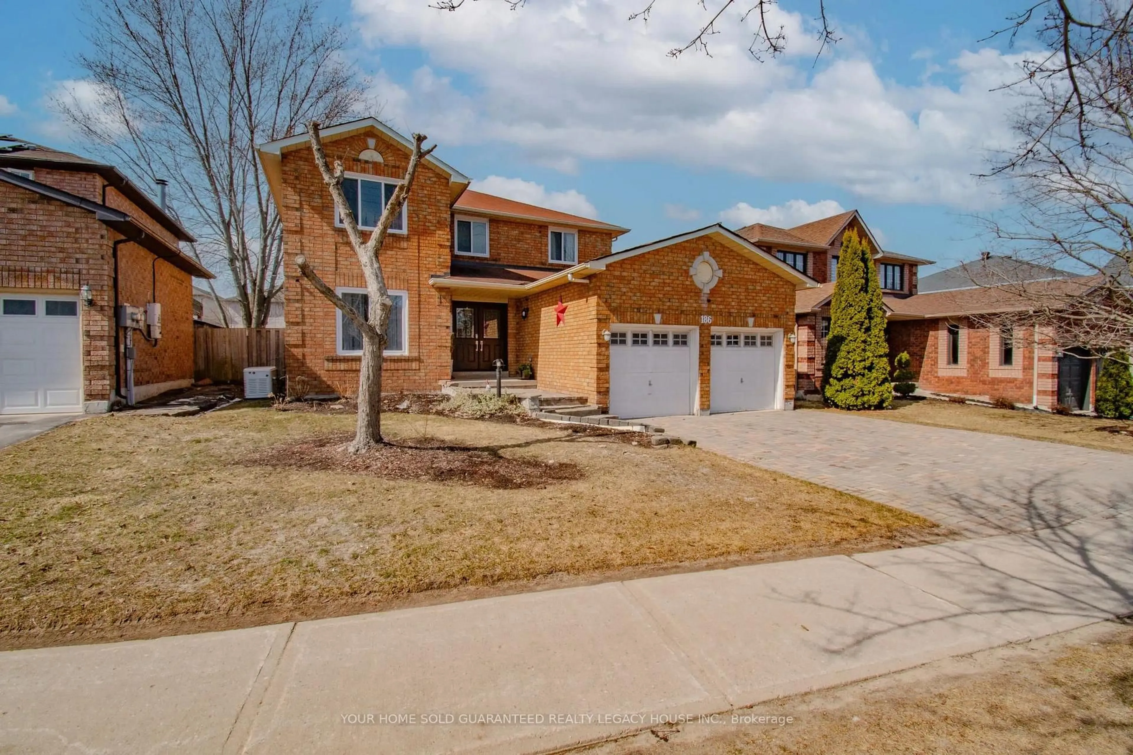 Home with brick exterior material, street for 186 Ferndale Dr, Barrie Ontario L4N 8A1