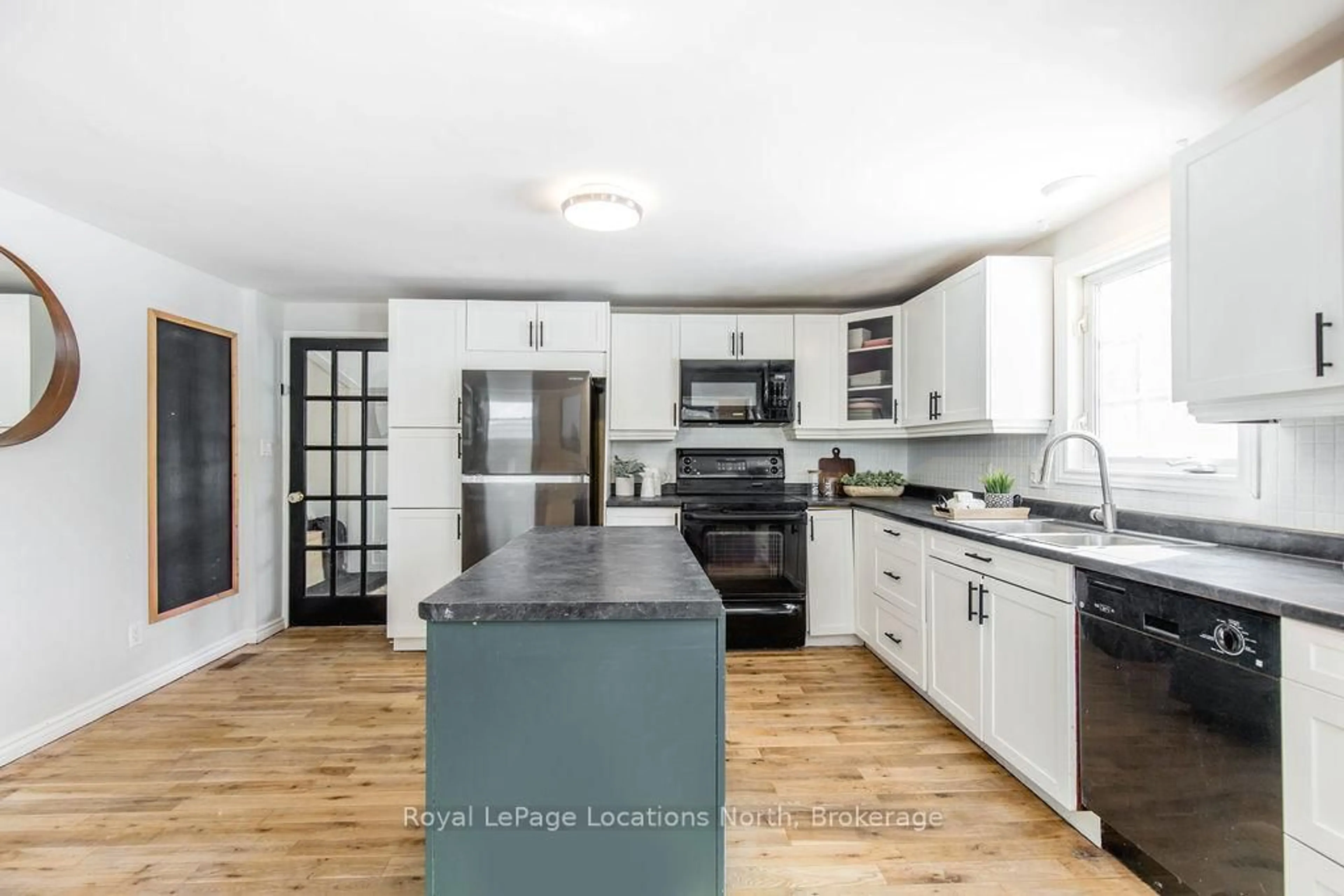 Open concept kitchen, unknown for 53 Lakeshore Rd, Oro-Medonte Ontario L0L 2E0