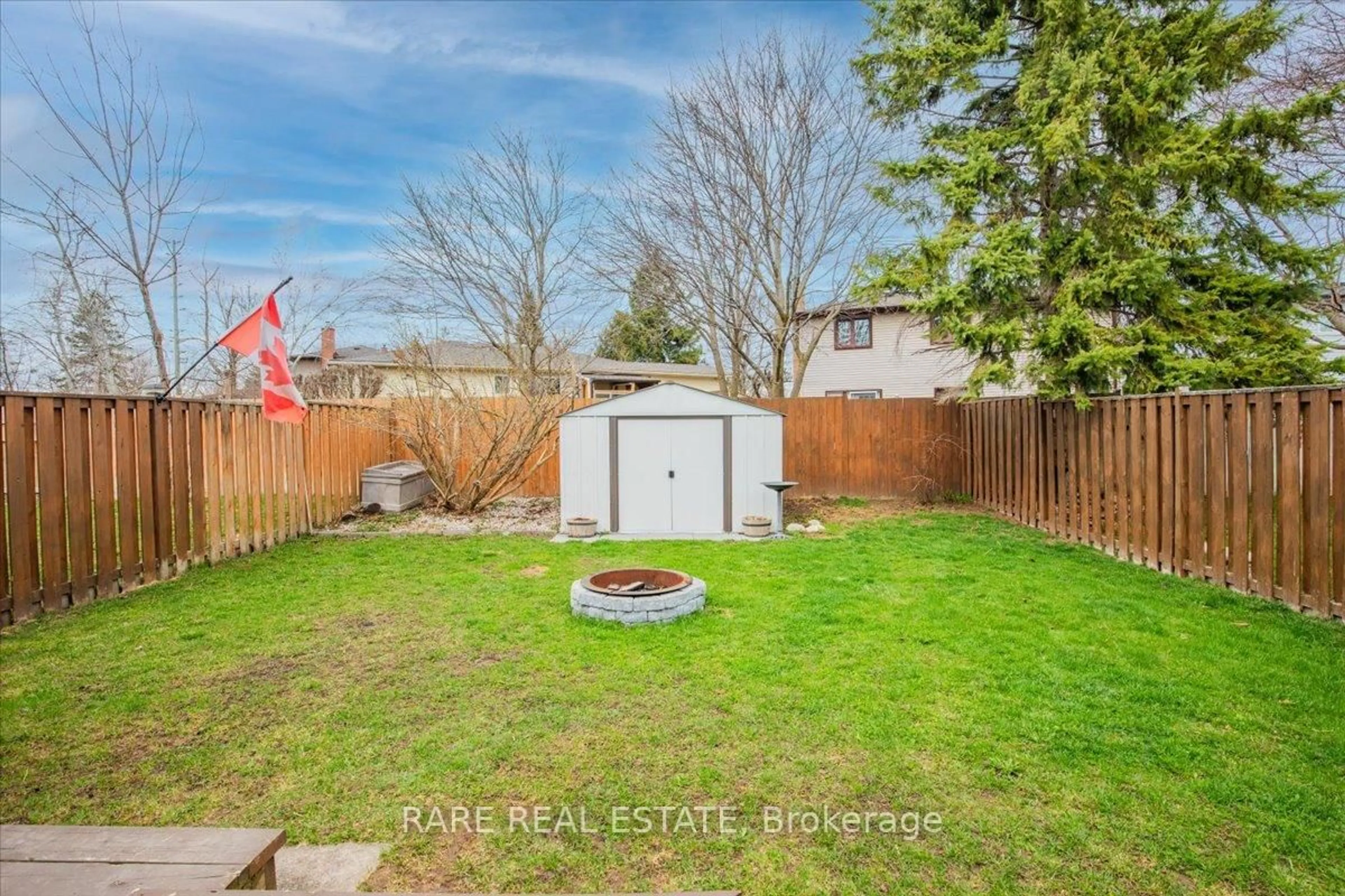 Unknown for 12B Janice Dr, Barrie Ontario L4N 5Y2
