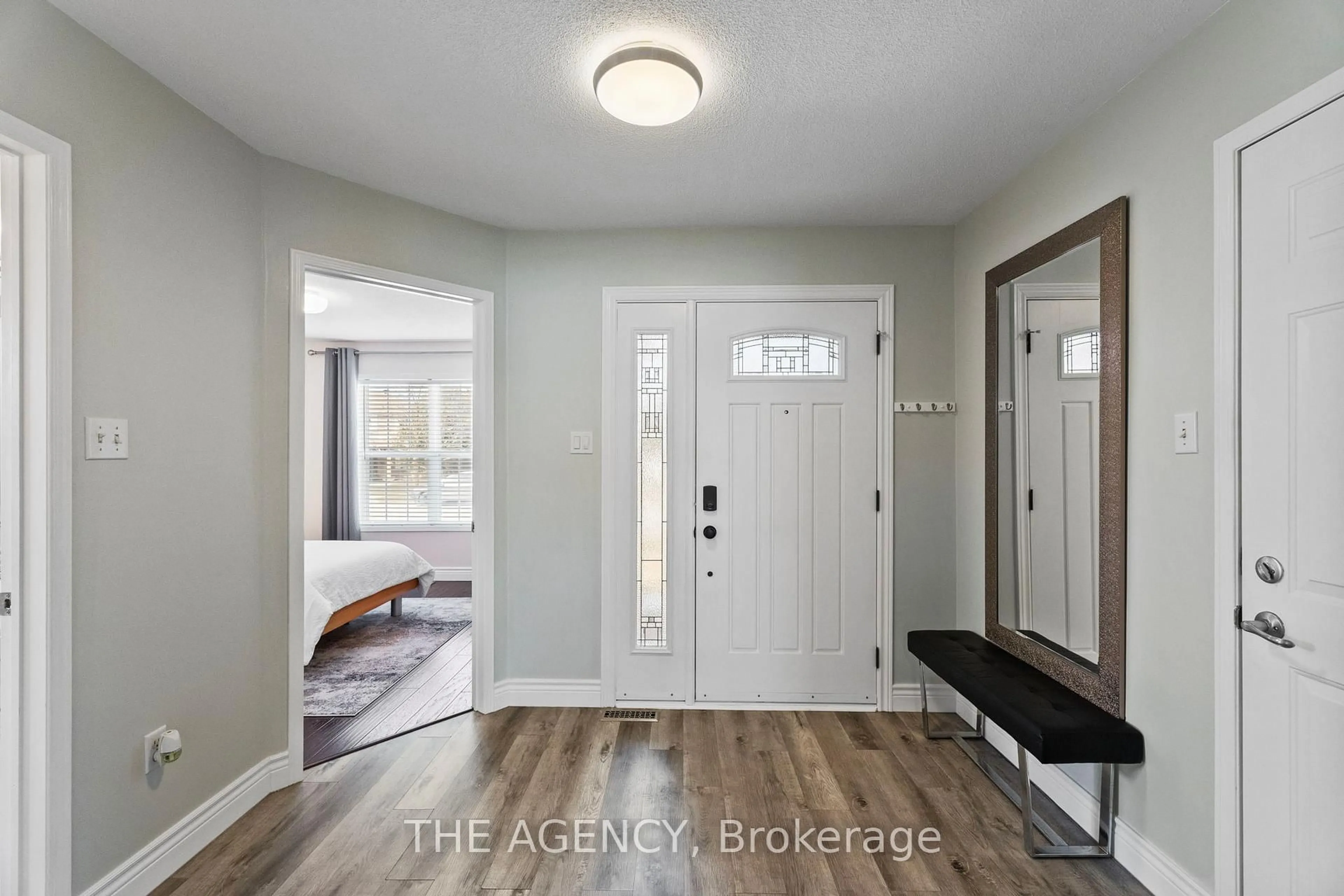 Indoor entryway for 22 Herrell Ave, Barrie Ontario L4N 6T5