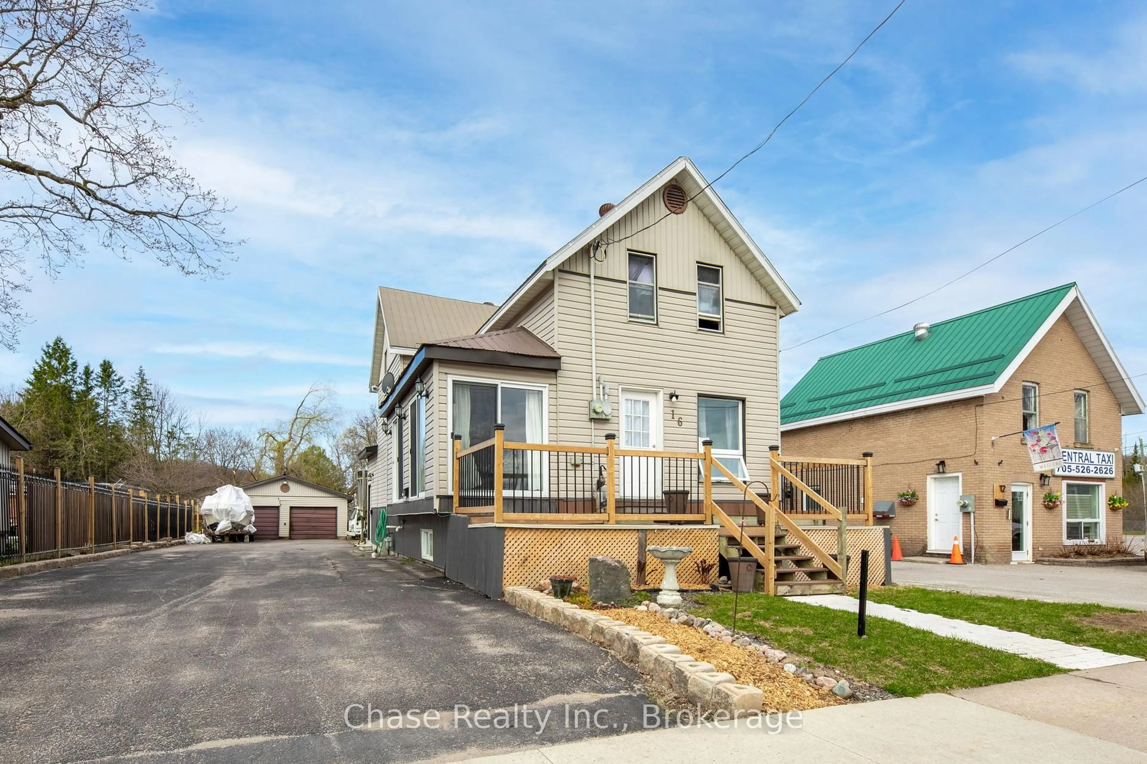 Unknown for 16 fifth St, Midland Ontario L4R 3V2