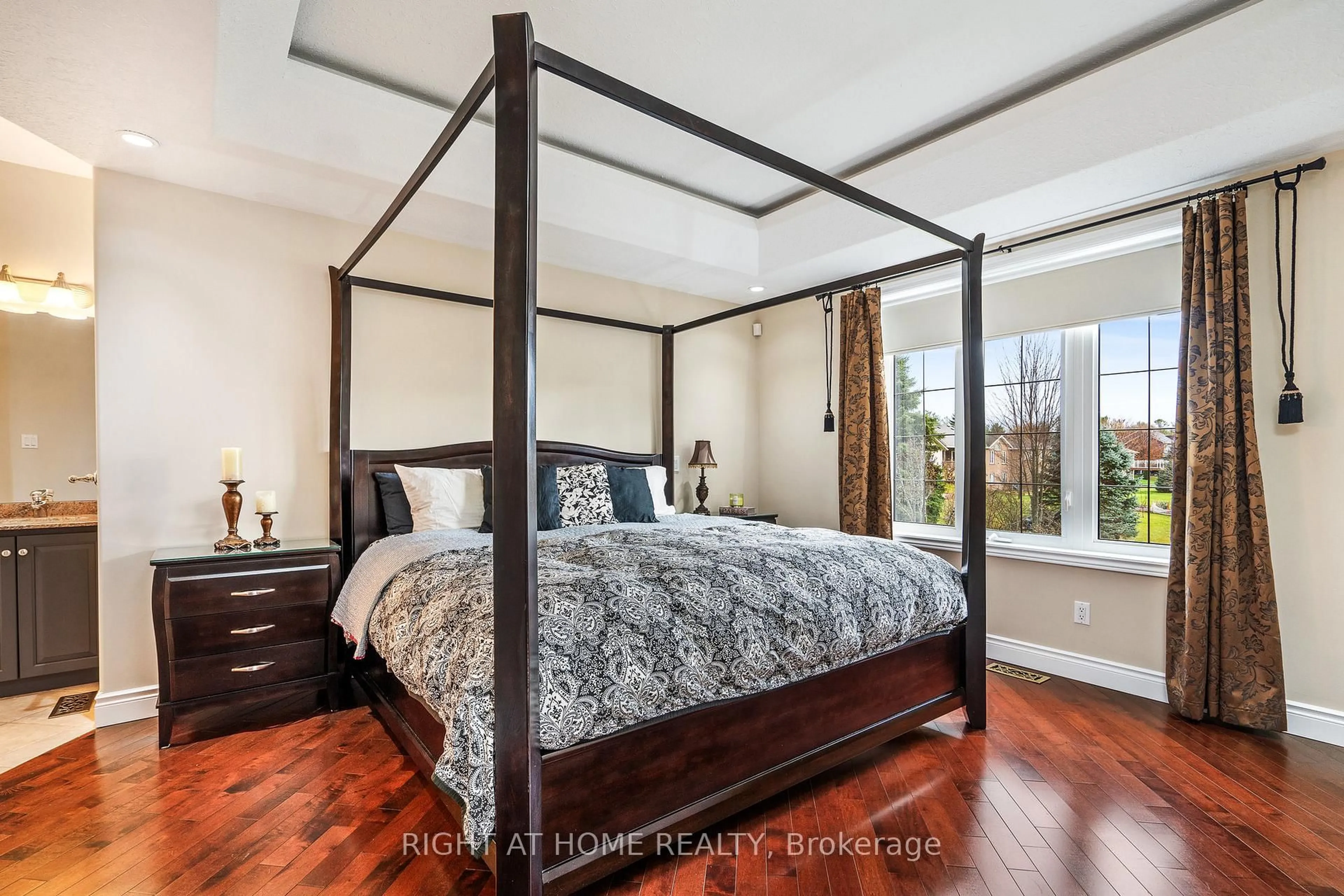 Bedroom with bed, wood/laminate floor for 16 Deanna Dr, Wasaga Beach Ontario L9Z 1J5