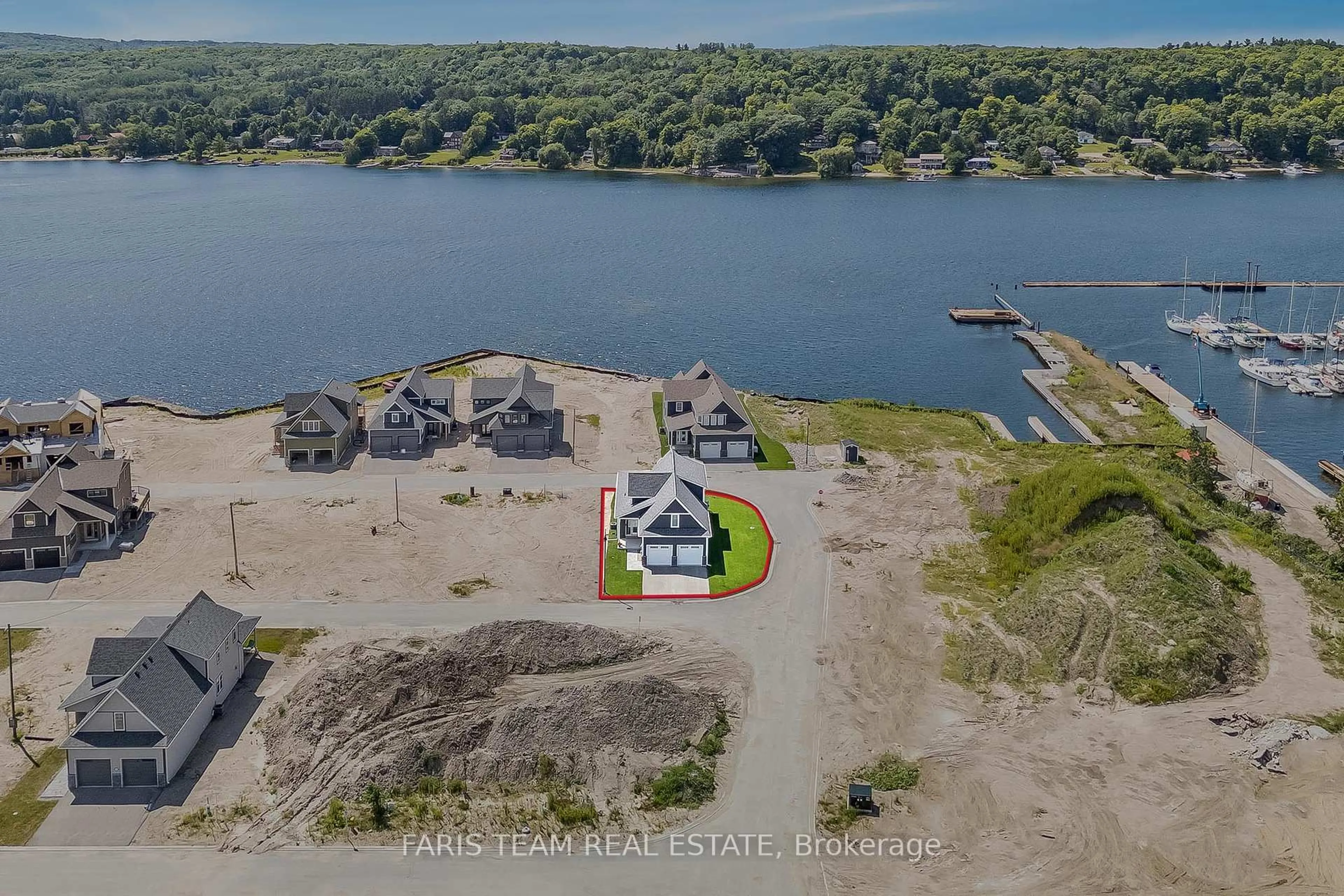 A pic from outside/outdoor area/front of a property/back of a property/a pic from drone, water/lake/river/ocean view for 38 Magazine St, Penetanguishene Ontario L9M 0W7