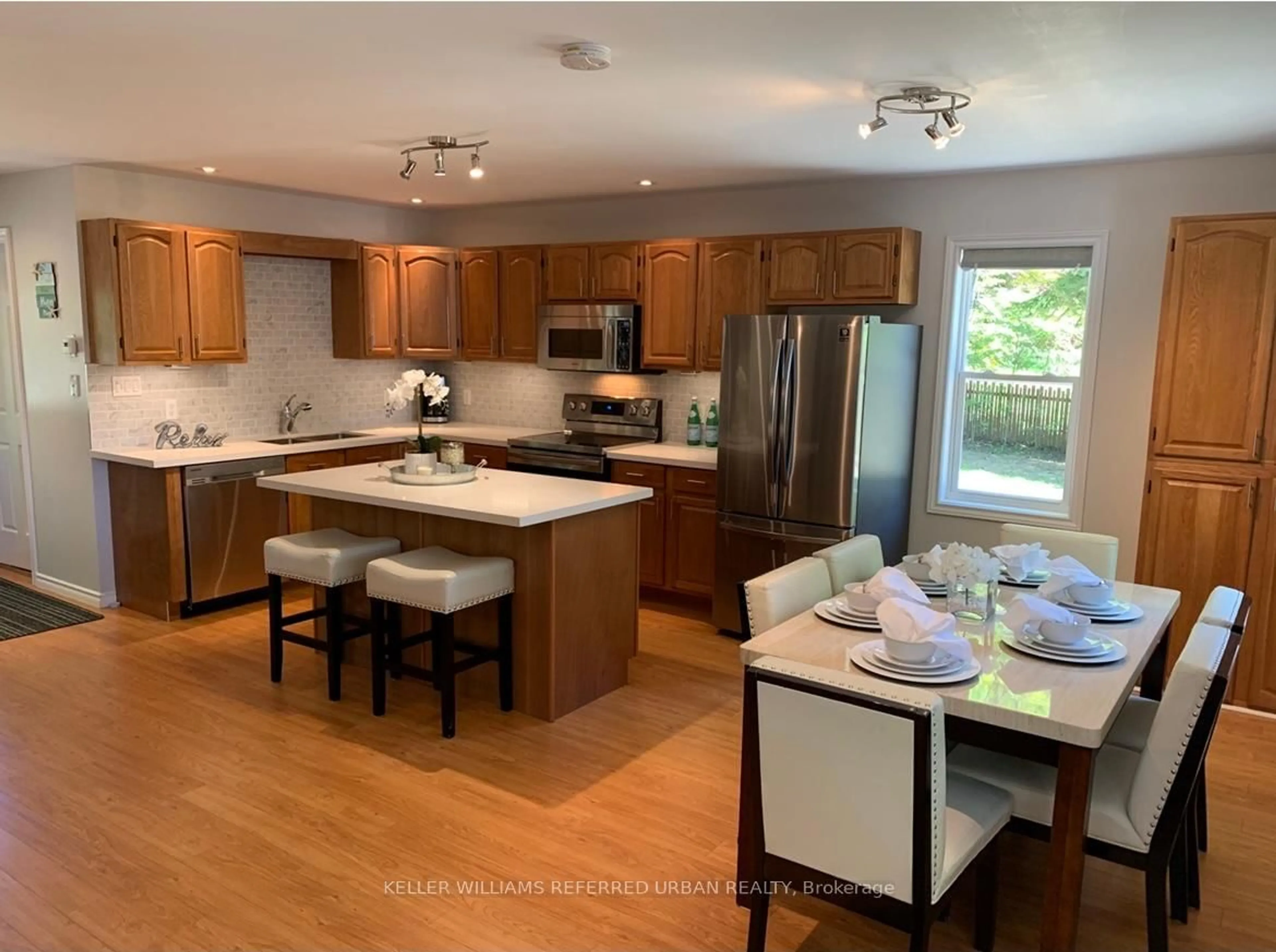 Open concept kitchen, unknown for 1833 Tiny Beaches Rd, Tiny Ontario L0L 1P1